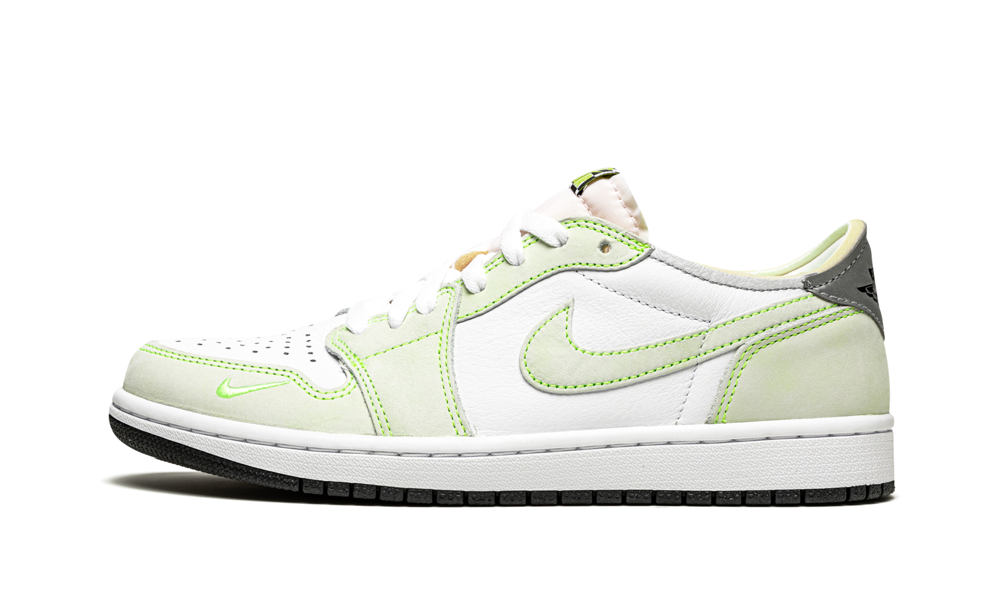 jordan 1 retro low white ghost green black+DM7837-103+diagnol right view 1