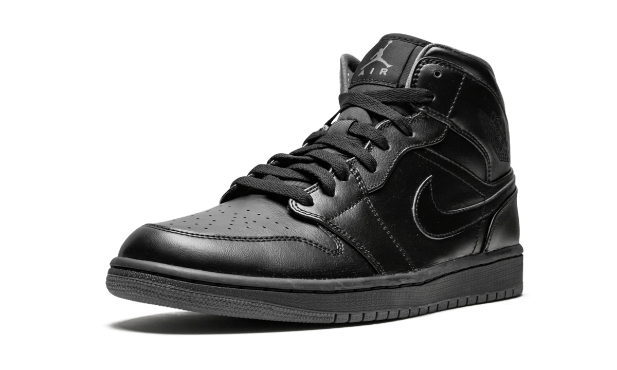 jordan 1 retro mid black 2016+554724-021+left diagnol single view