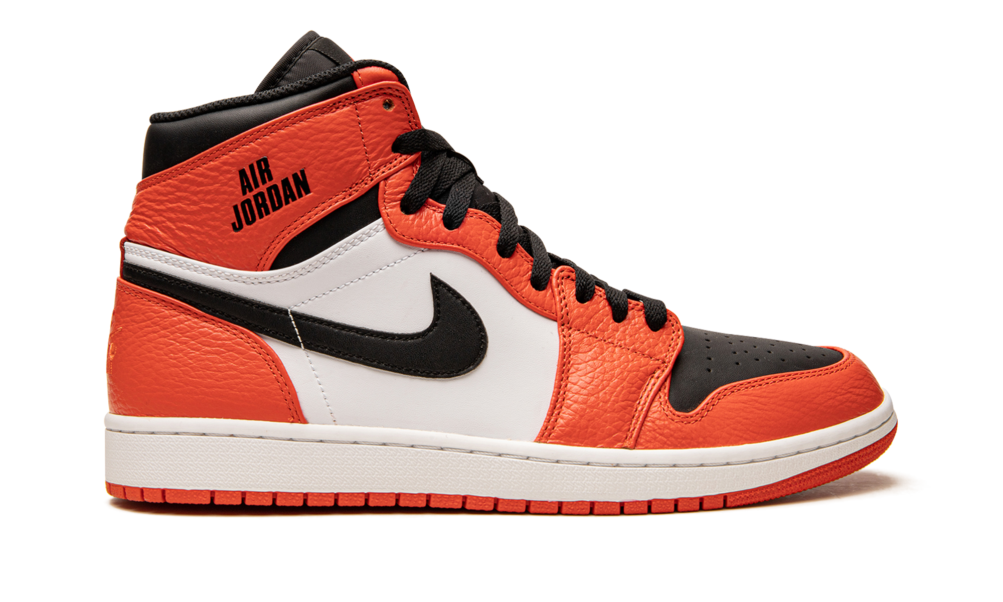 jordan 1 retro rare air max orange+332550-800+diagnol right view