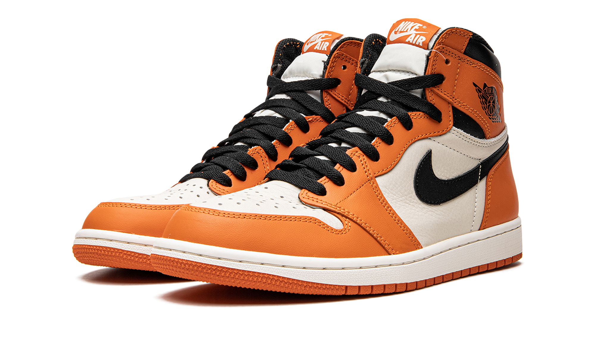 jordan 1 retro reverse shattered backboard+555088-113+diagnol left view