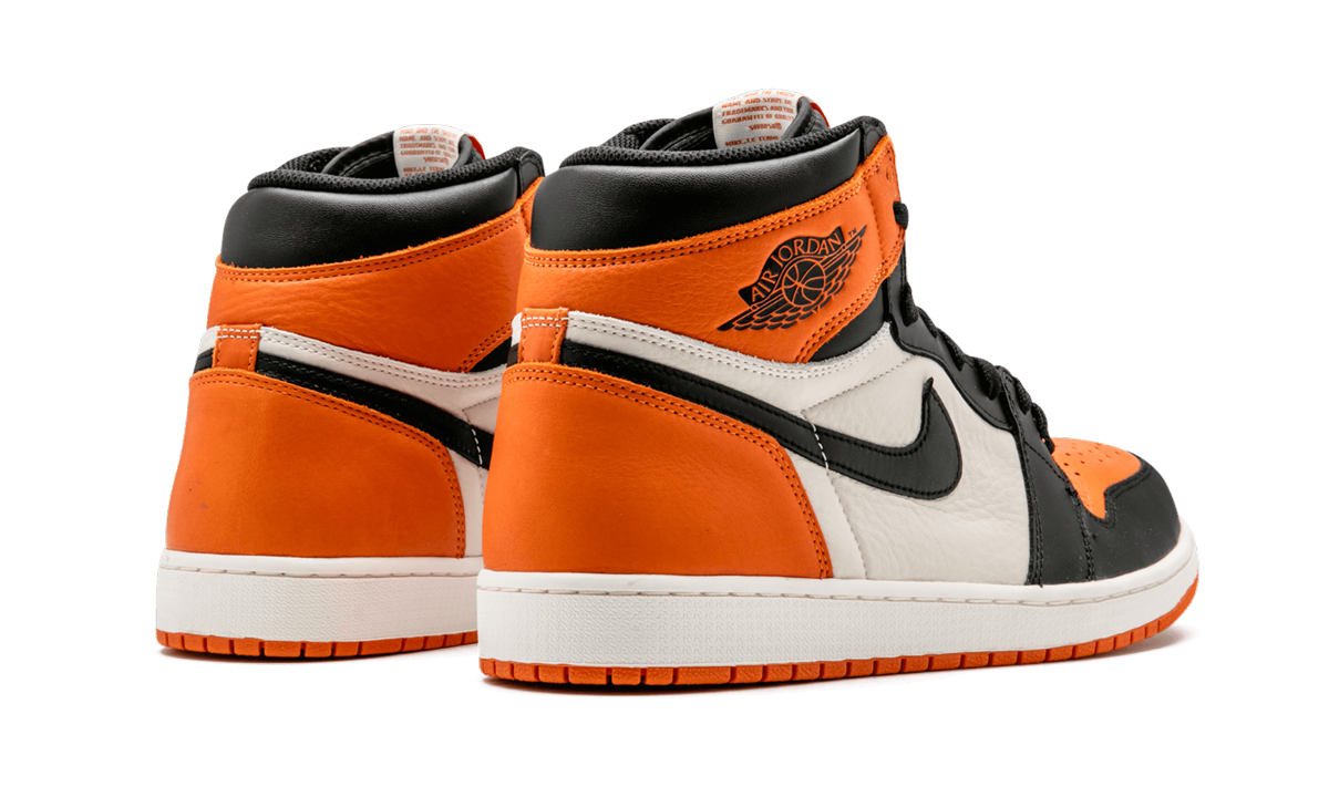jordan 1 retro shattered backboard+555088-005+diagnol right behind view