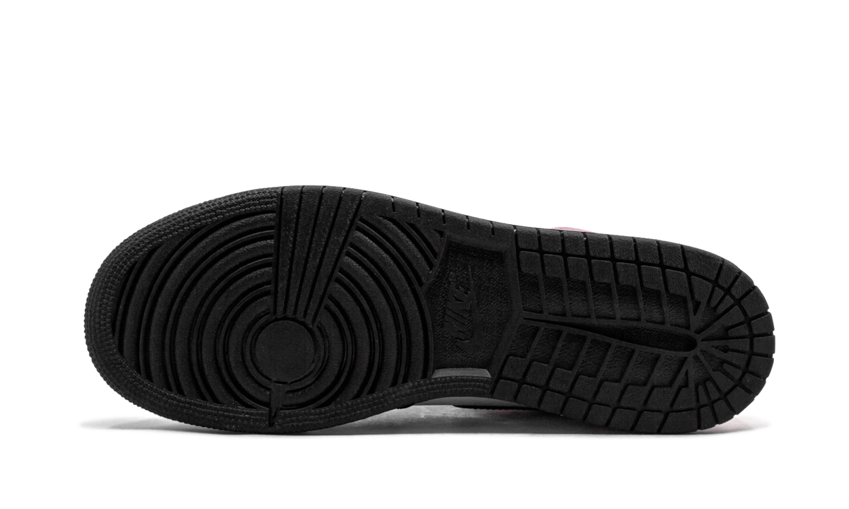 jordan 1 retro valentine s day 2017 gs+881426-009+bottom view