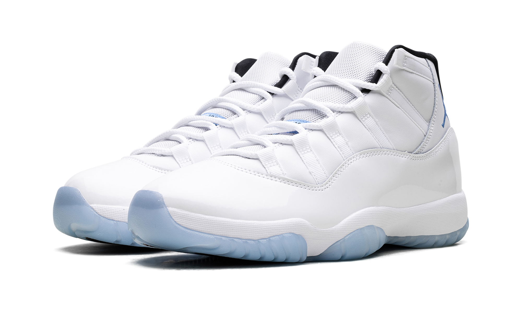 jordan 11 retro legend blue 2024+CT8012-104+diagnol left view