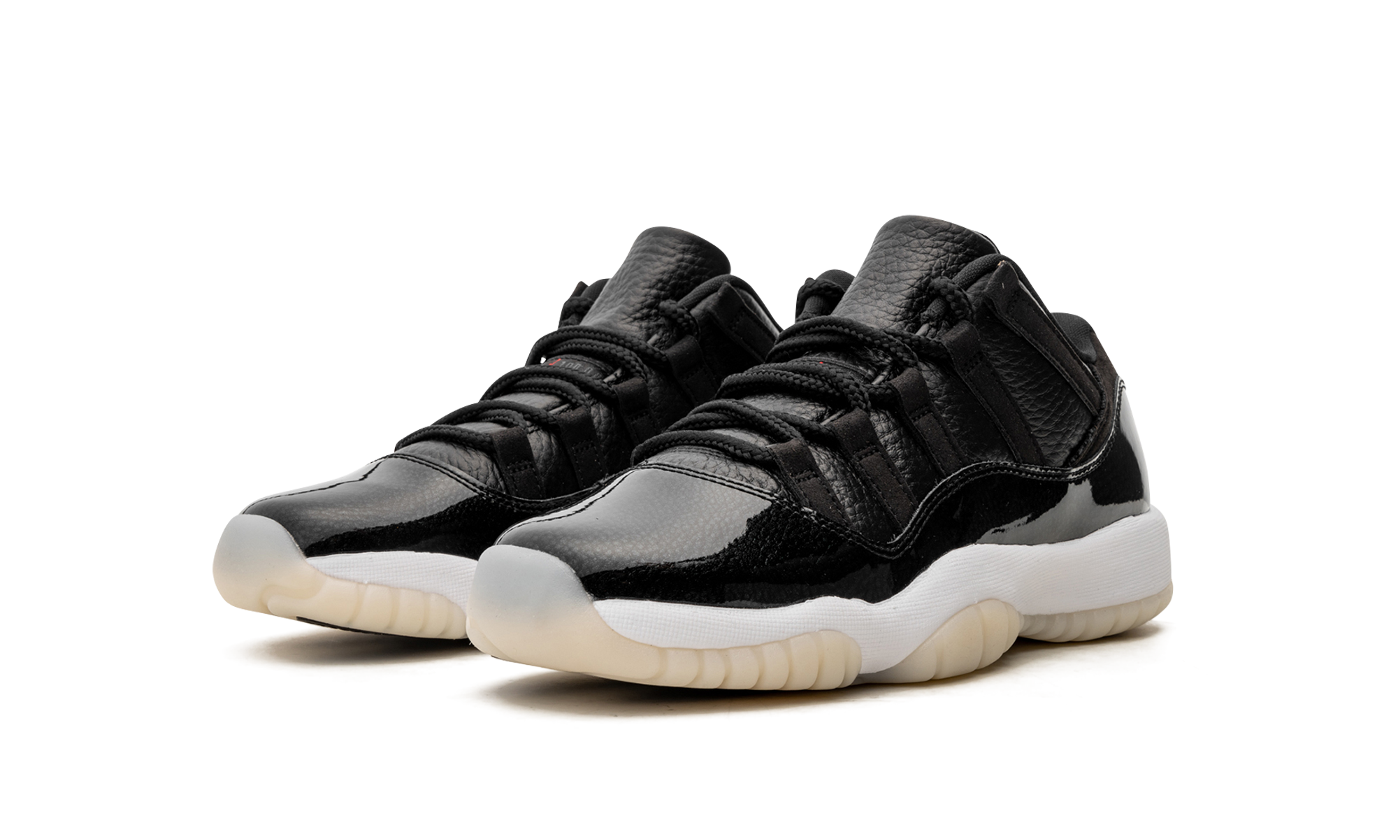 jordan 11 retro low 72 10 gs+528896-001+diagnol left view