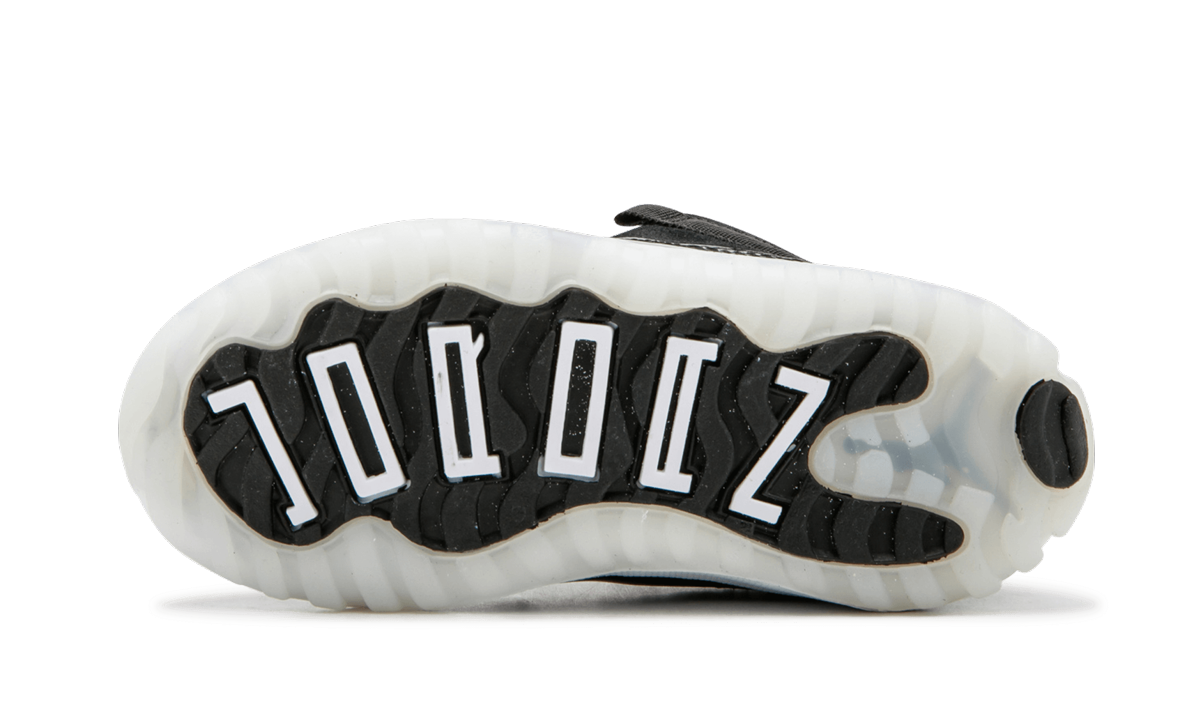 jordan 11 retro low black metal silver white td+505836-010+bottom view