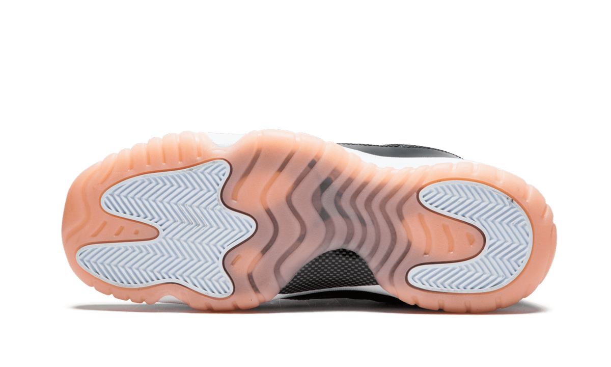 jordan 11 retro low bleached coral gs+580521-013+bottom view