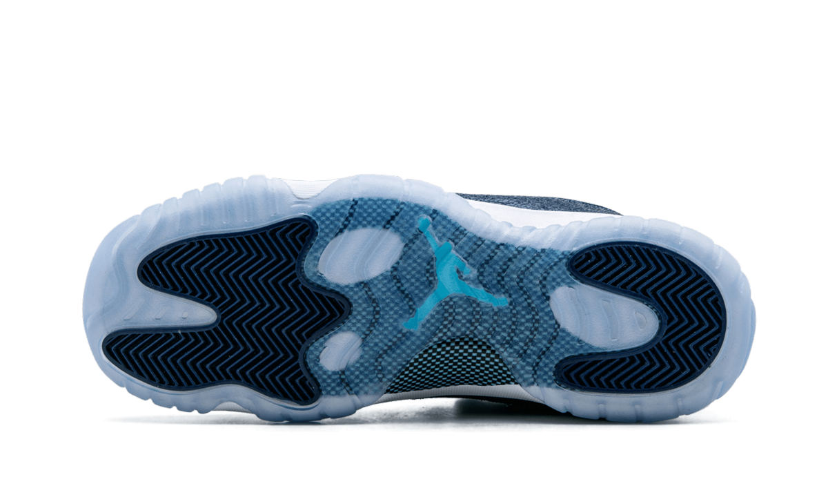 jordan 11 retro low blue moon gs+580521-408+bottom view