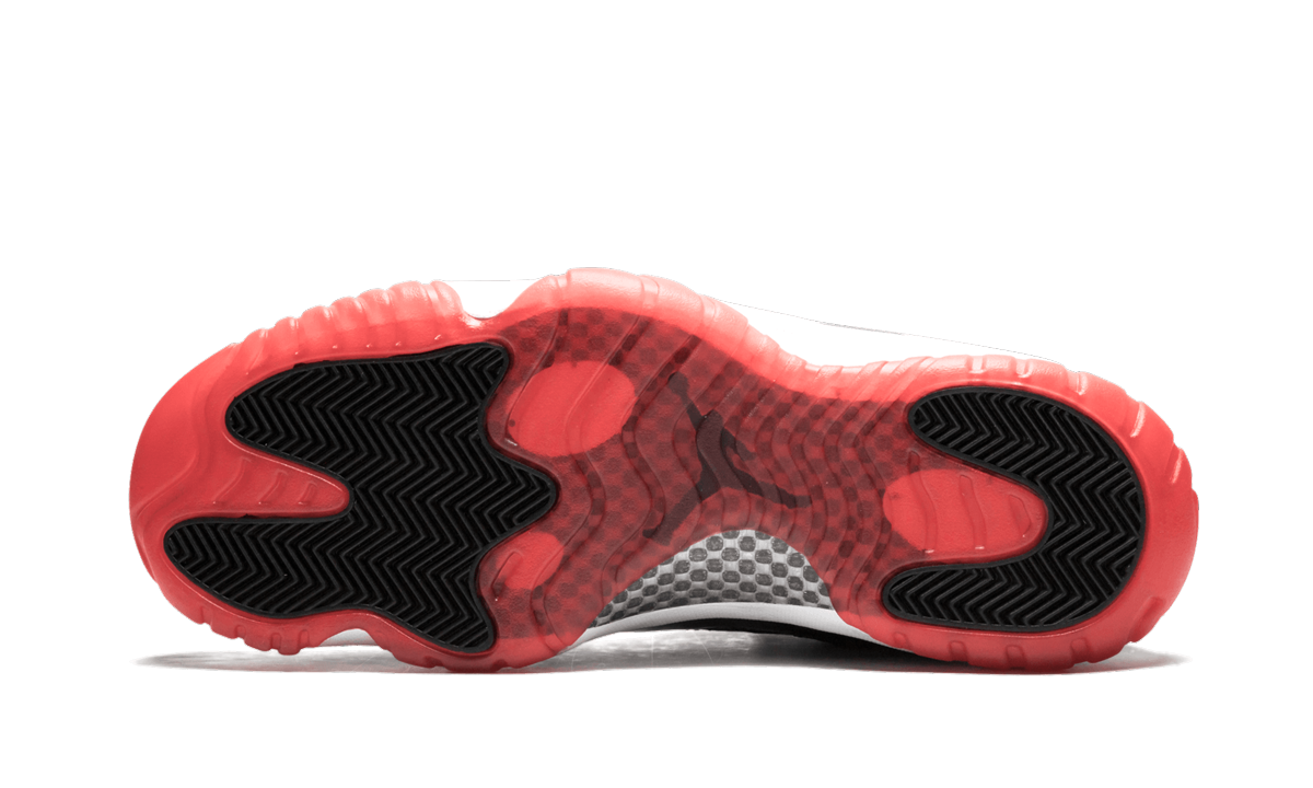 jordan 11 retro low bred 2015+528895-012+bottom view