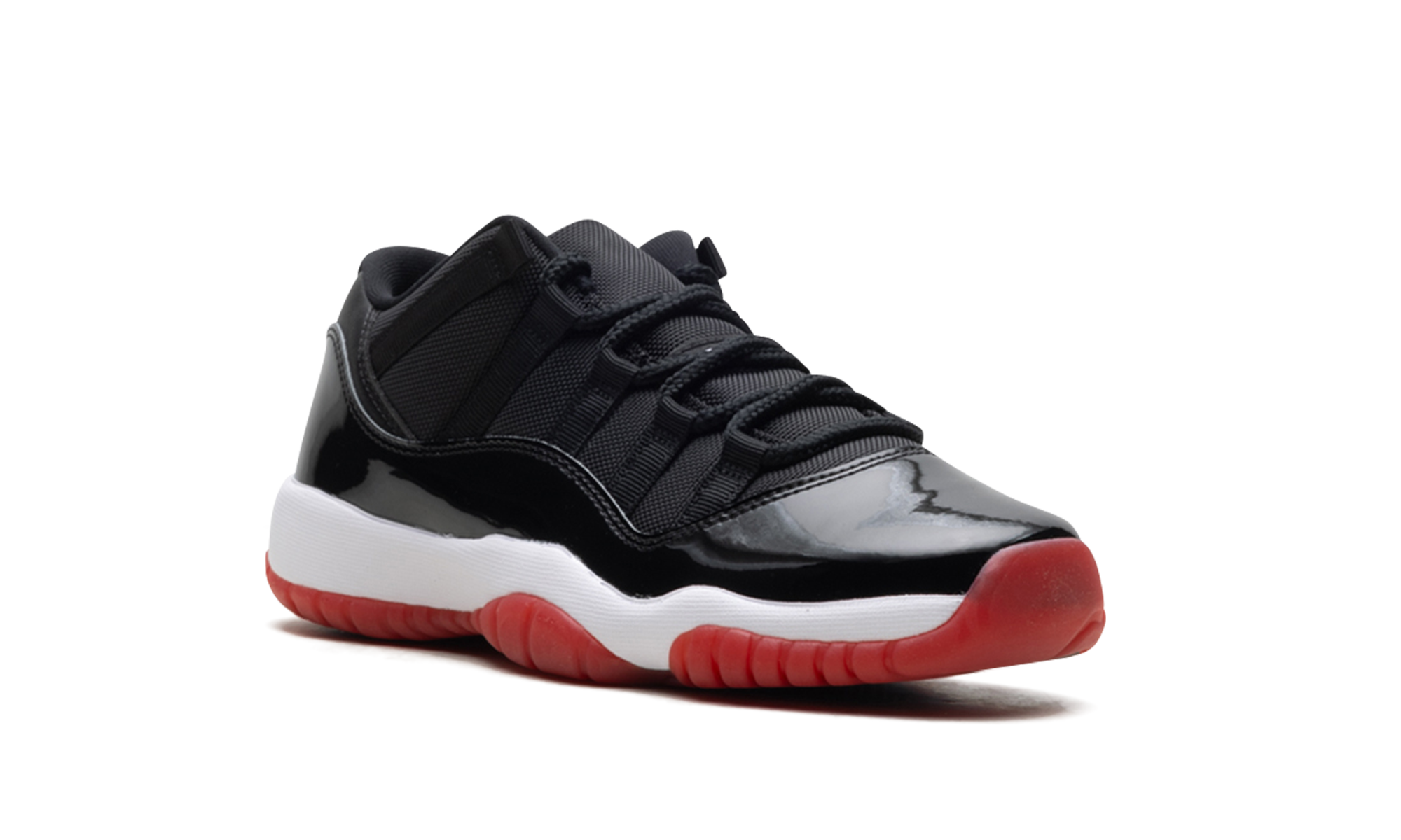 jordan 11 retro low bred gs 2025+FV5121-006+diagnol right view