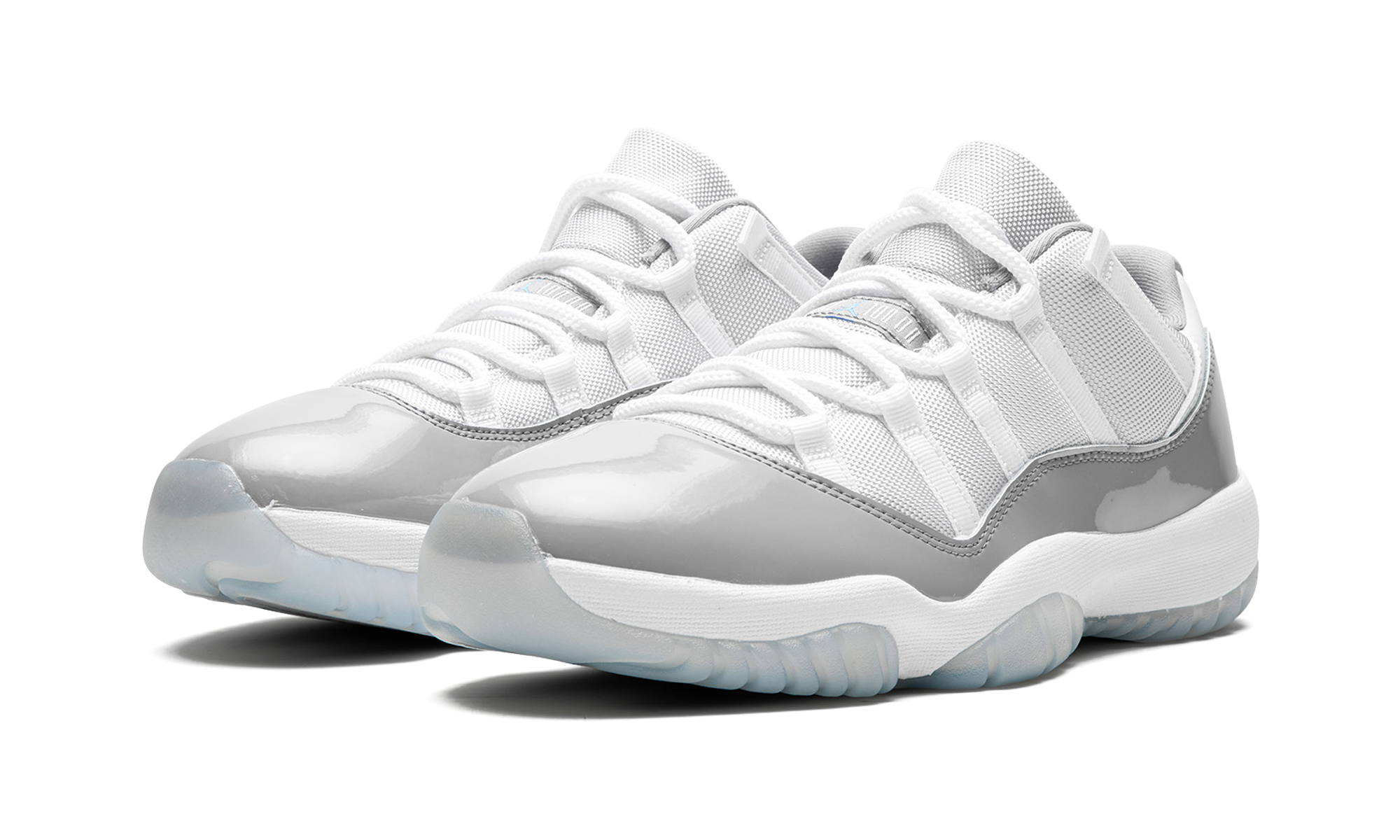 jordan 11 retro low cement grey+AV2187-140+diagnol left view