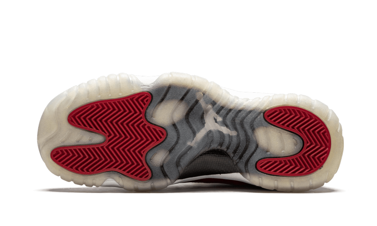 jordan 11 retro low cherry 2016 gs+528896-102+bottom view