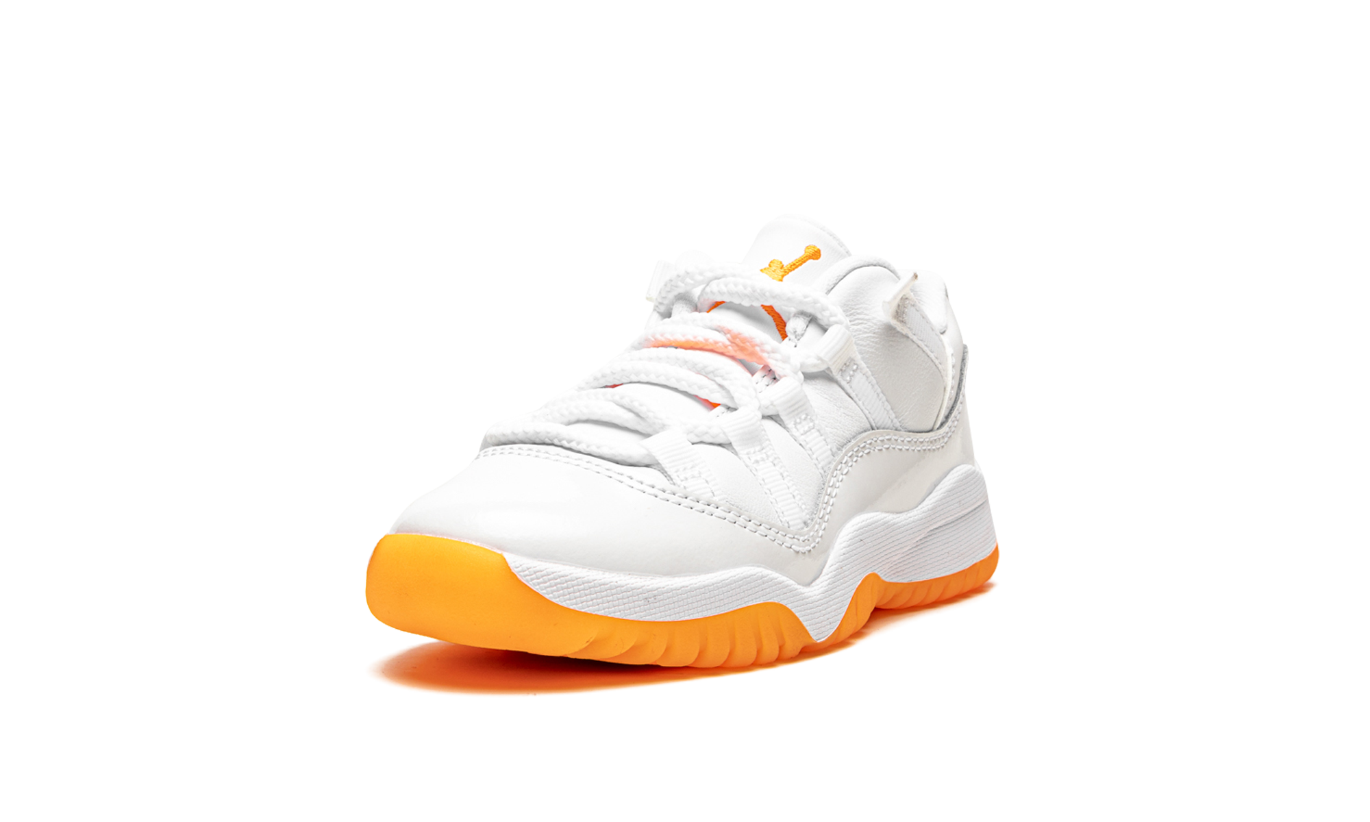 jordan 11 retro low citrus 2021 ps+DJ4328-139+left diagnol single view