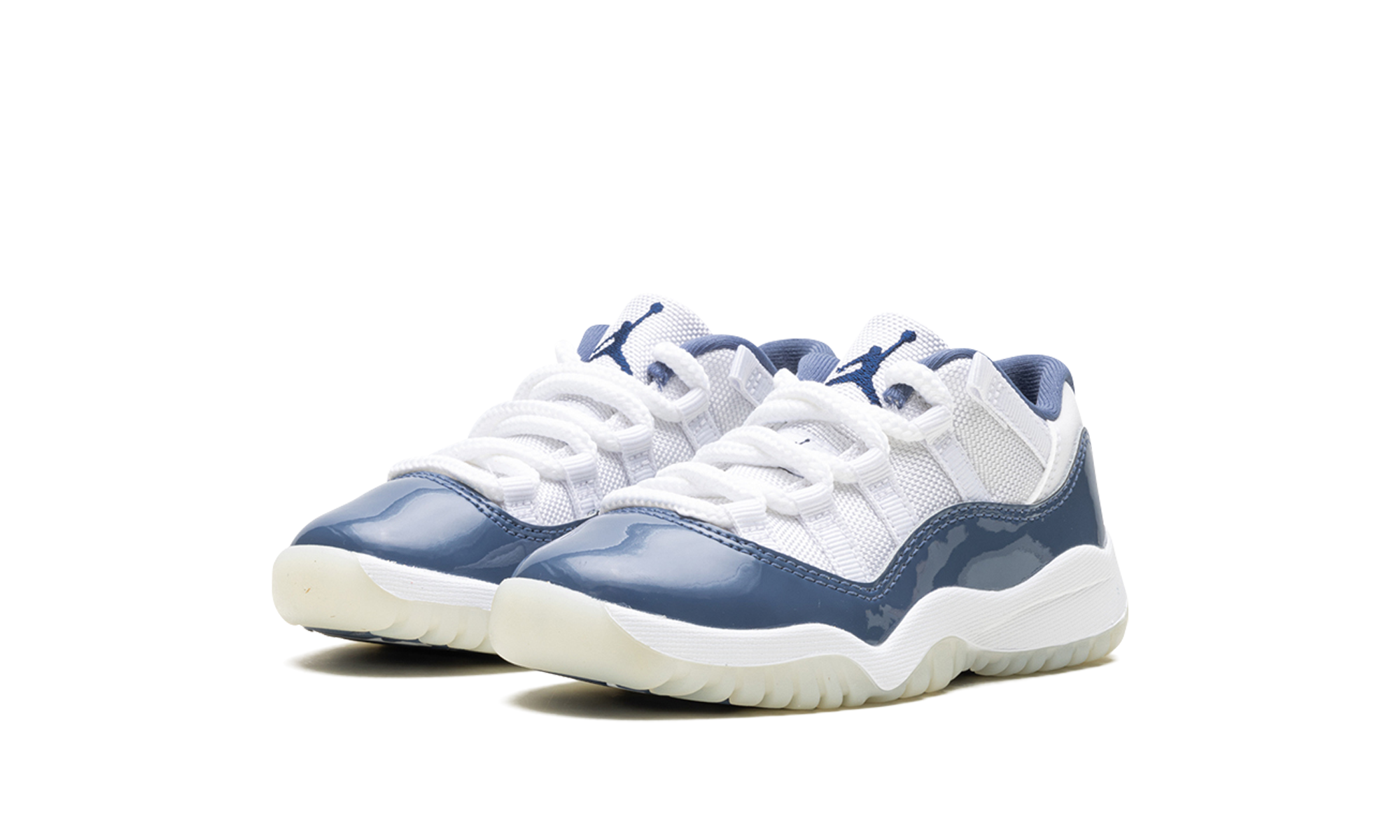 jordan 11 retro low diffused blue ps+FV5116-104+diagnol left view