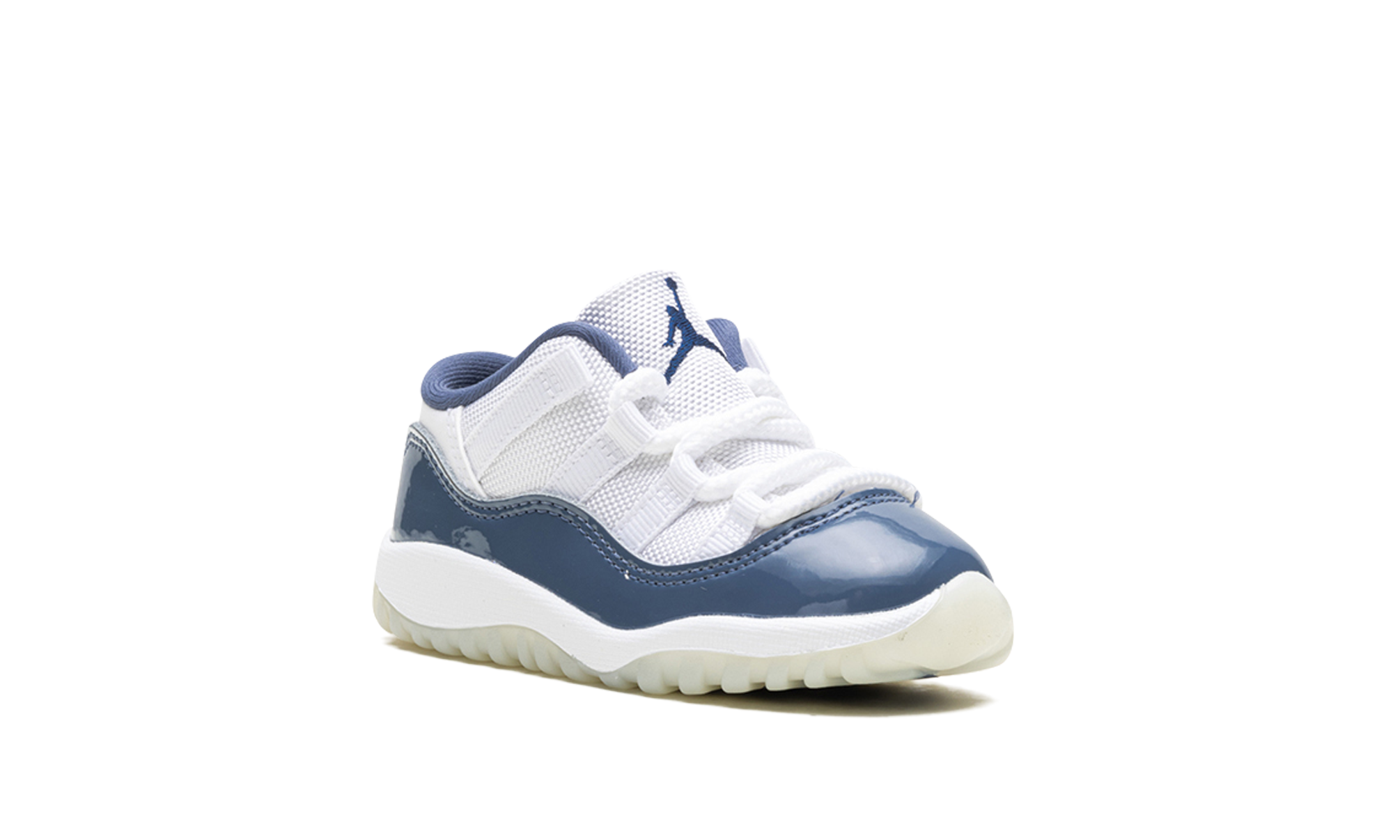 jordan 11 retro low diffused blue td+FV5120-104+diagnol right view