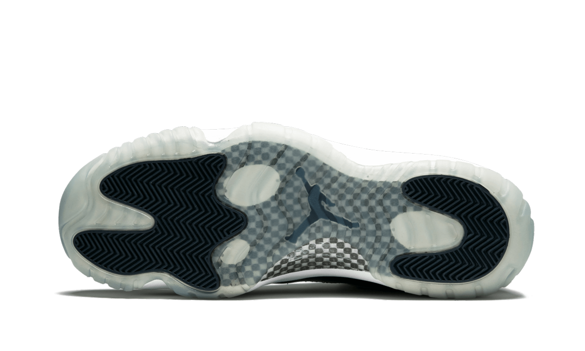 jordan 11 retro low georgetown+528895-007+bottom view