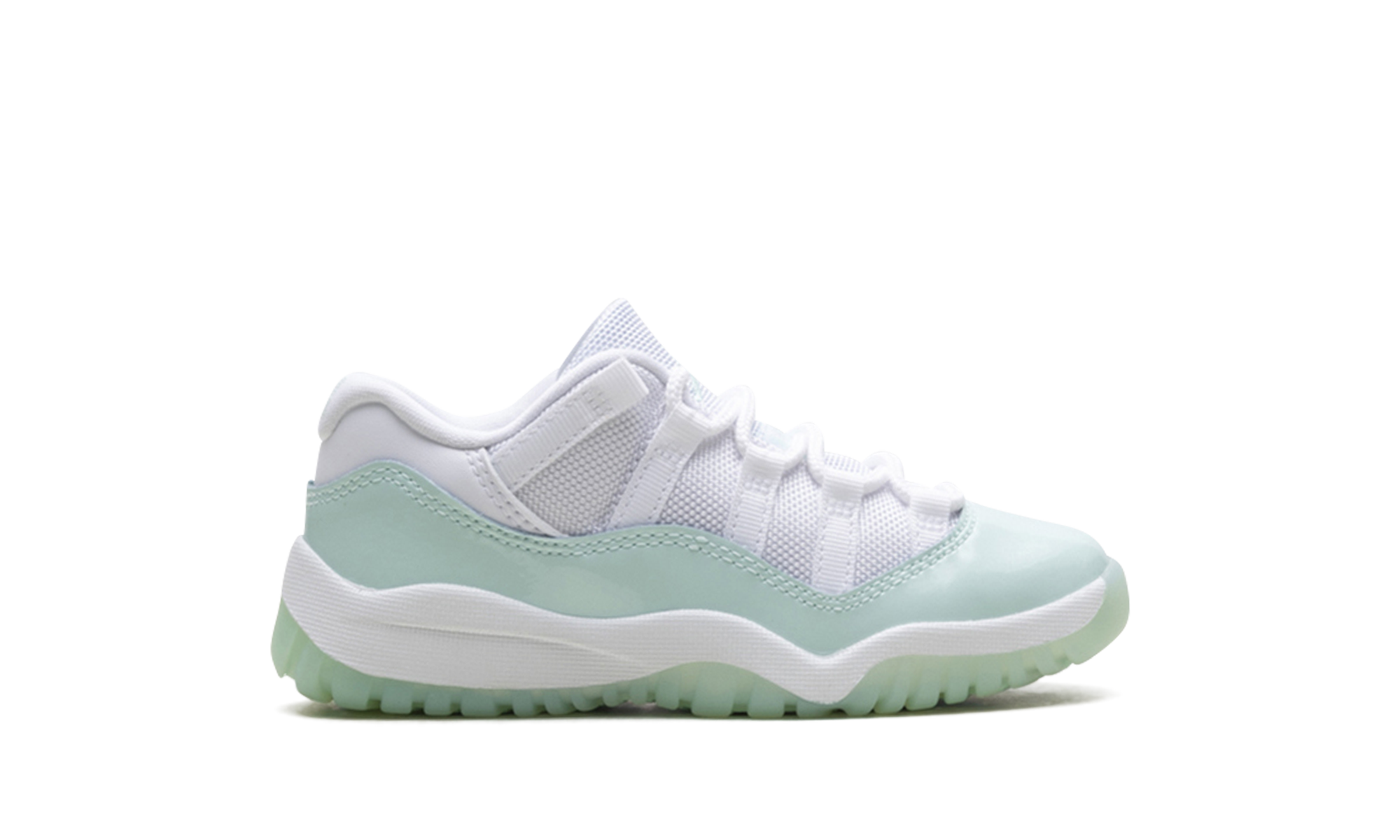 jordan 11 retro low igloo ps+580522-103+right view