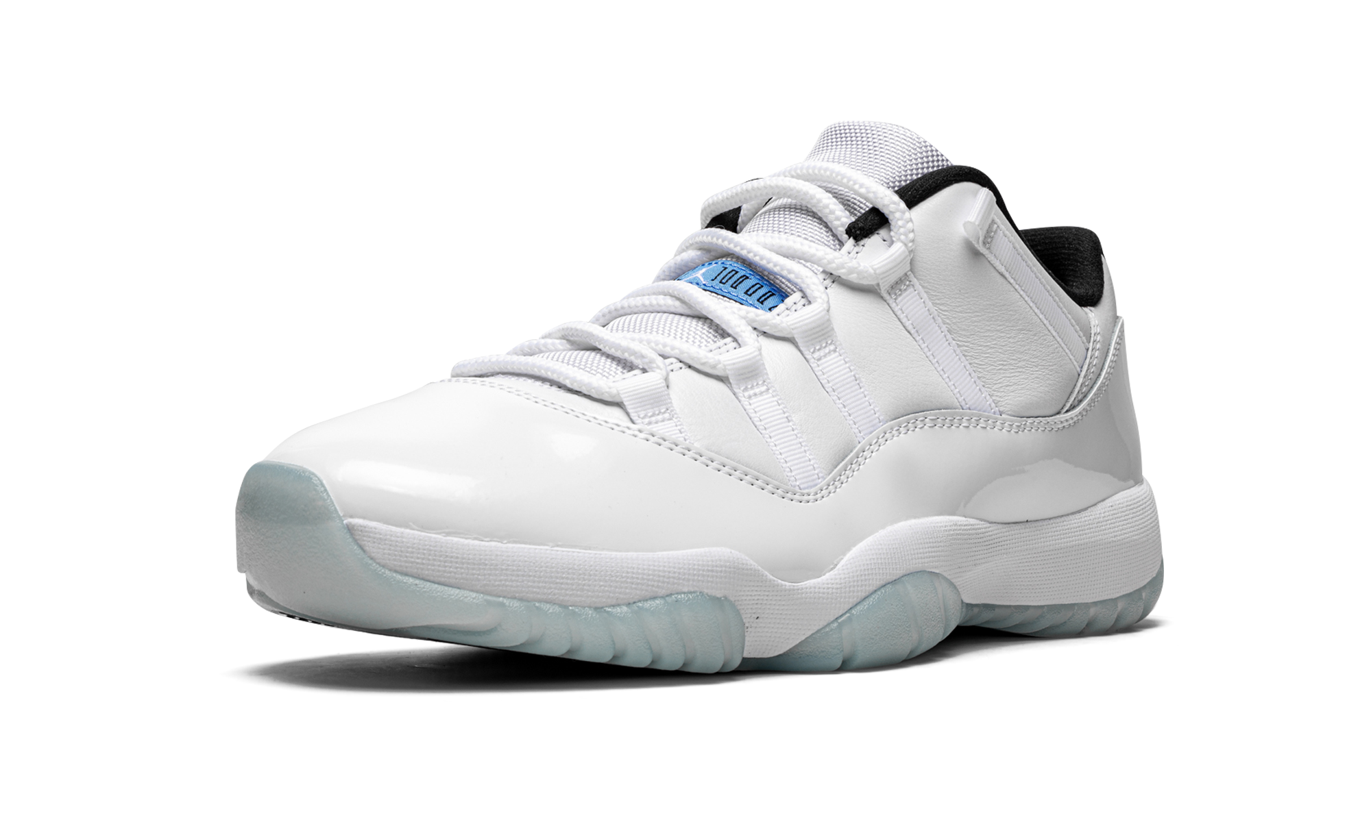 jordan 11 retro low legend blue+AV2187-117+left diagnol single view