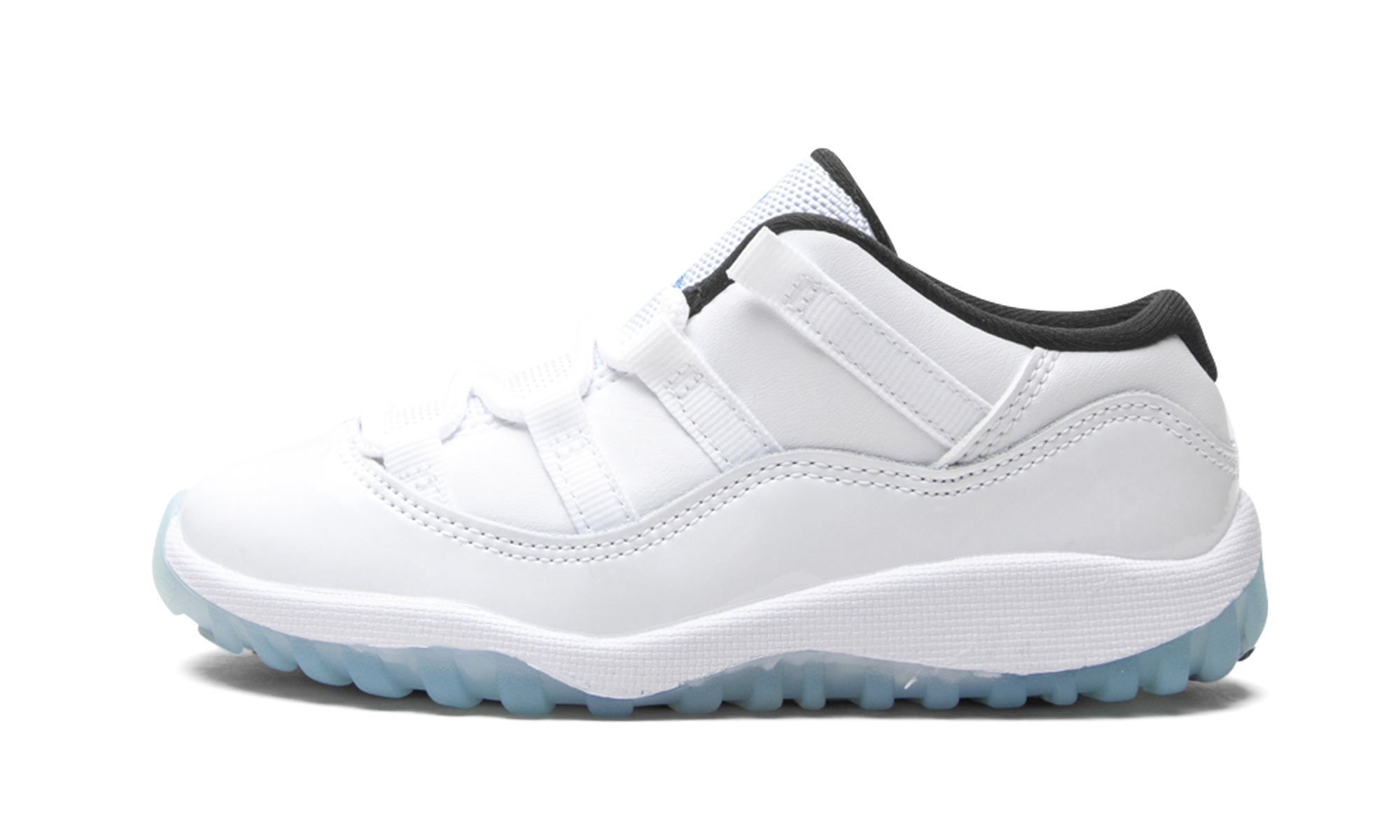 jordan 11 retro low legend blue td+505836-117+diagnol right view 1