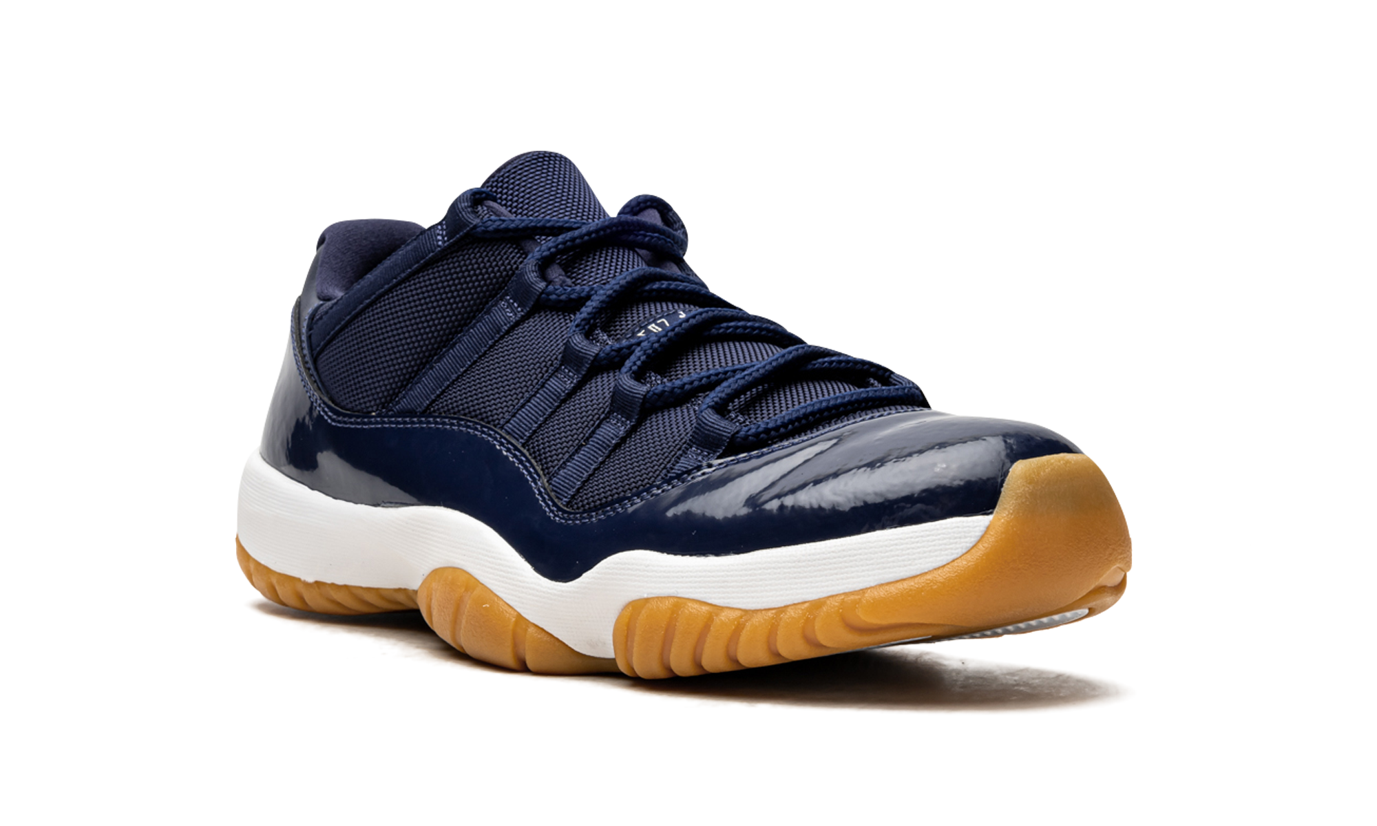 jordan 11 retro low midnight navy+528895-405+diagnol right view