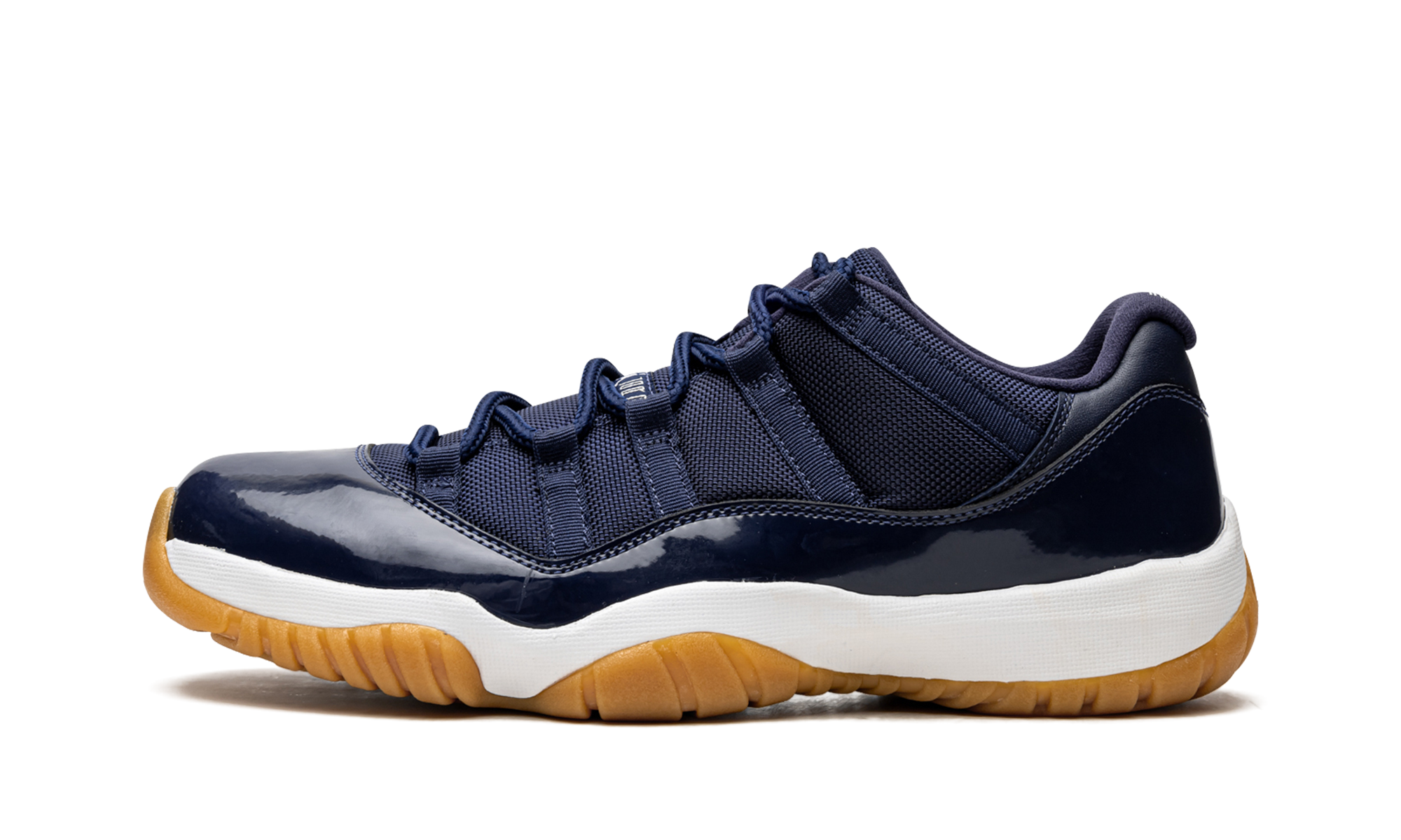 jordan 11 retro low midnight navy+528895-405+diagnol right view 1