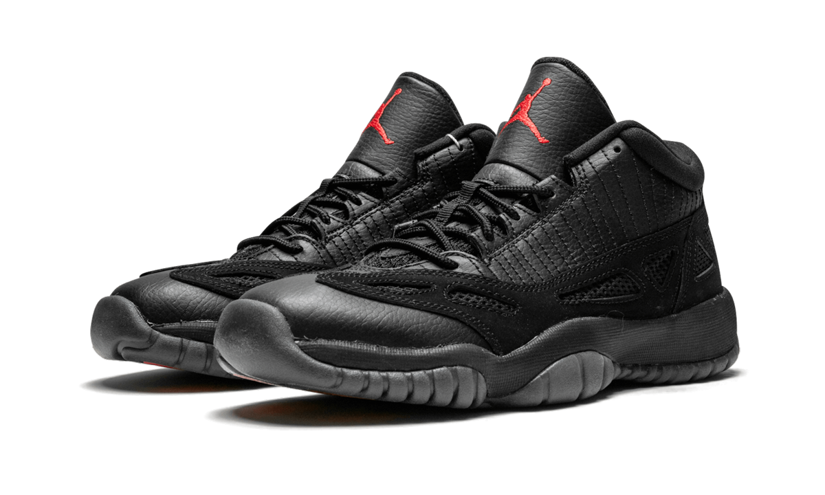 jordan 11 retro low referee gs+768873-003+diagnol left view