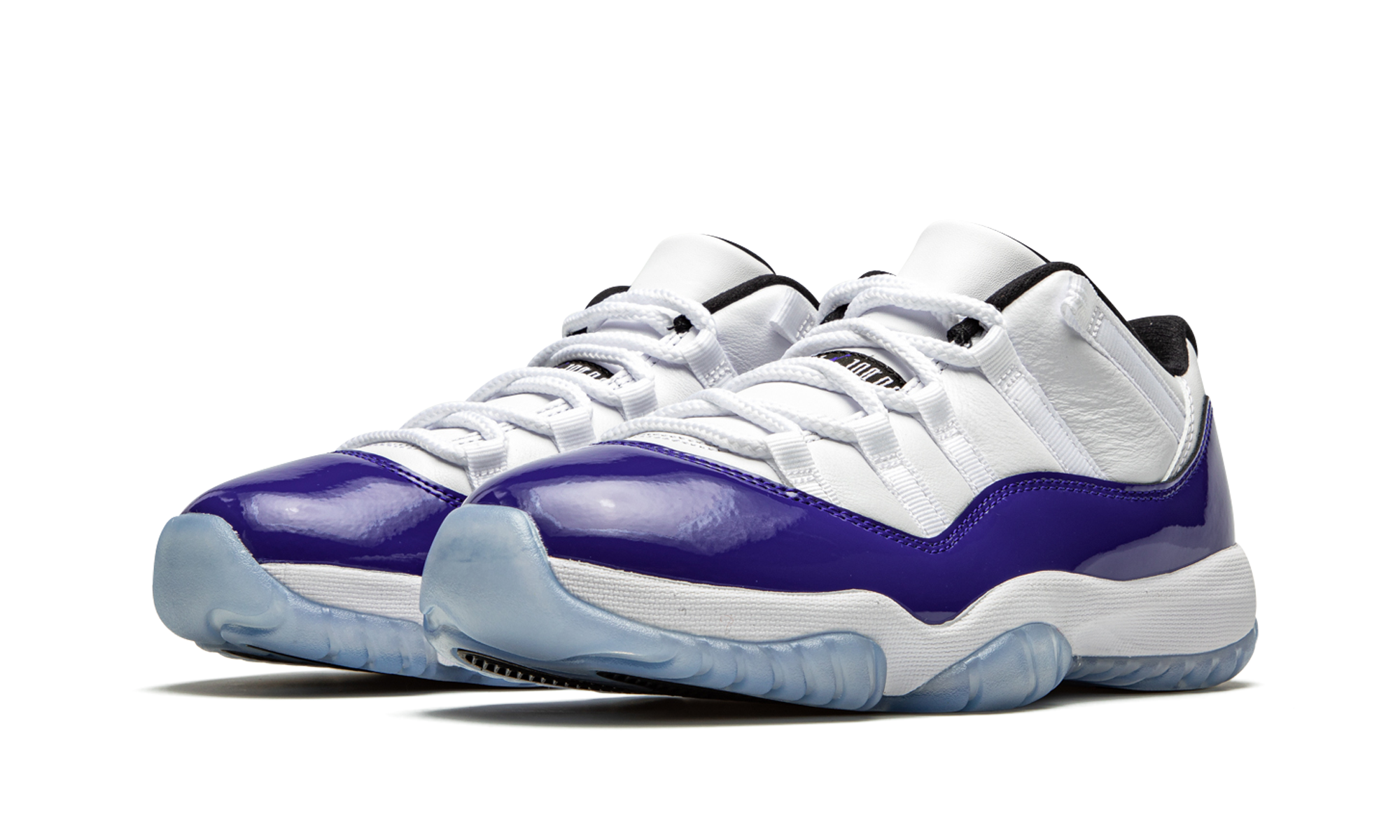 jordan 11 retro low white concord women s+AH7860-100+diagnol left view