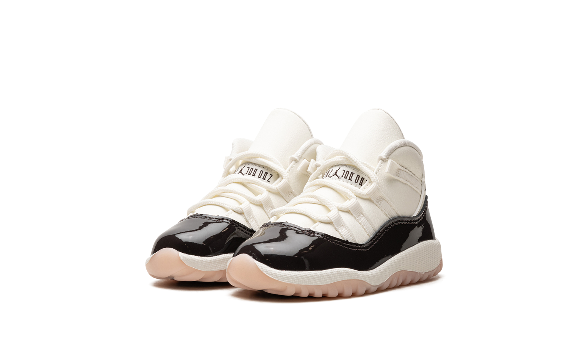 jordan 11 retro neapolitan td+DO3856-101+diagnol left view