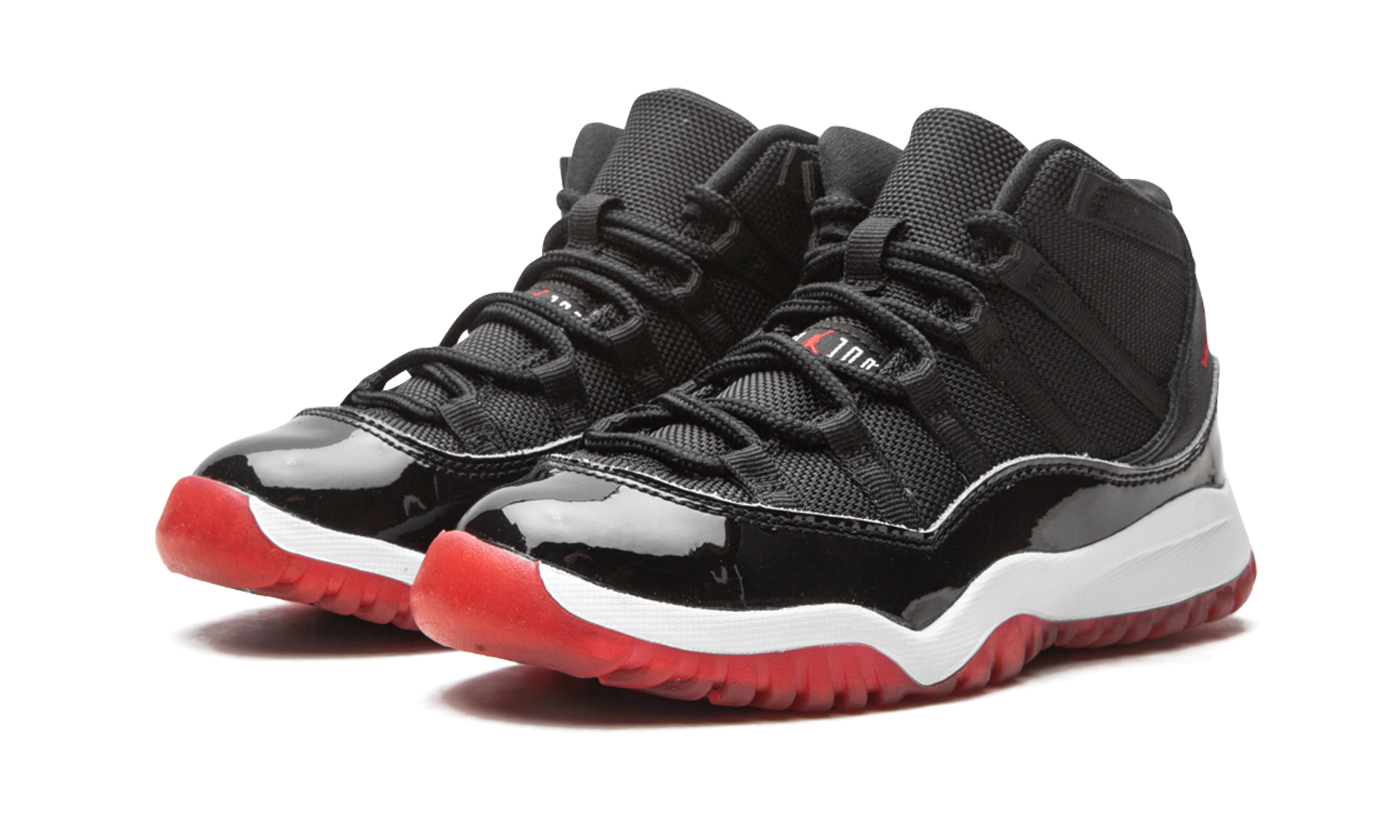 jordan 11 retro playoffs bred 2019 ps+378039-061+diagnol left view