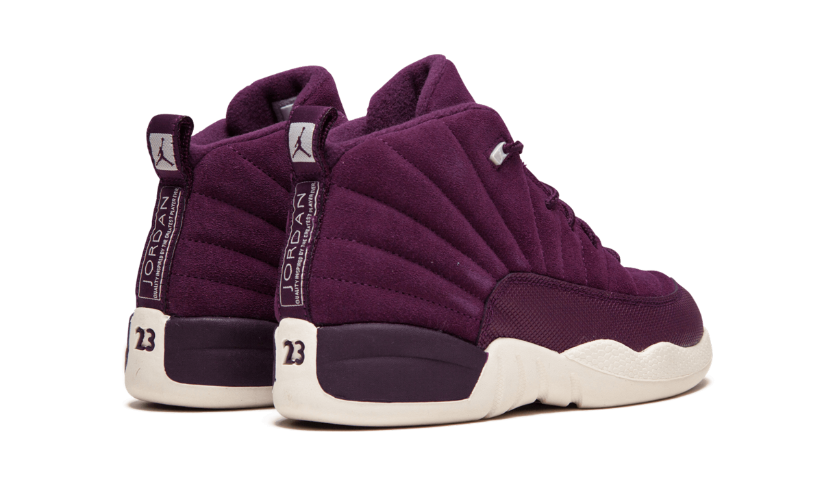 jordan 12 retro bordeaux ps+151186-617+diagnol right behind view