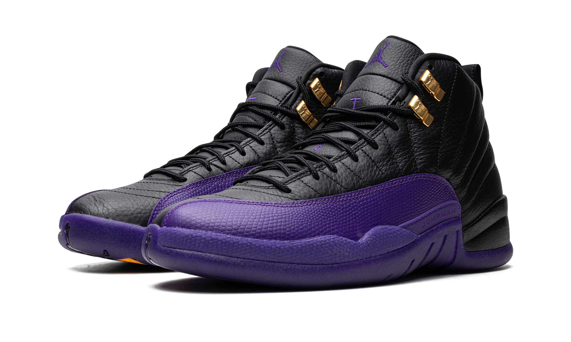 jordan 12 retro field purple+CT8013-057+diagnol left view