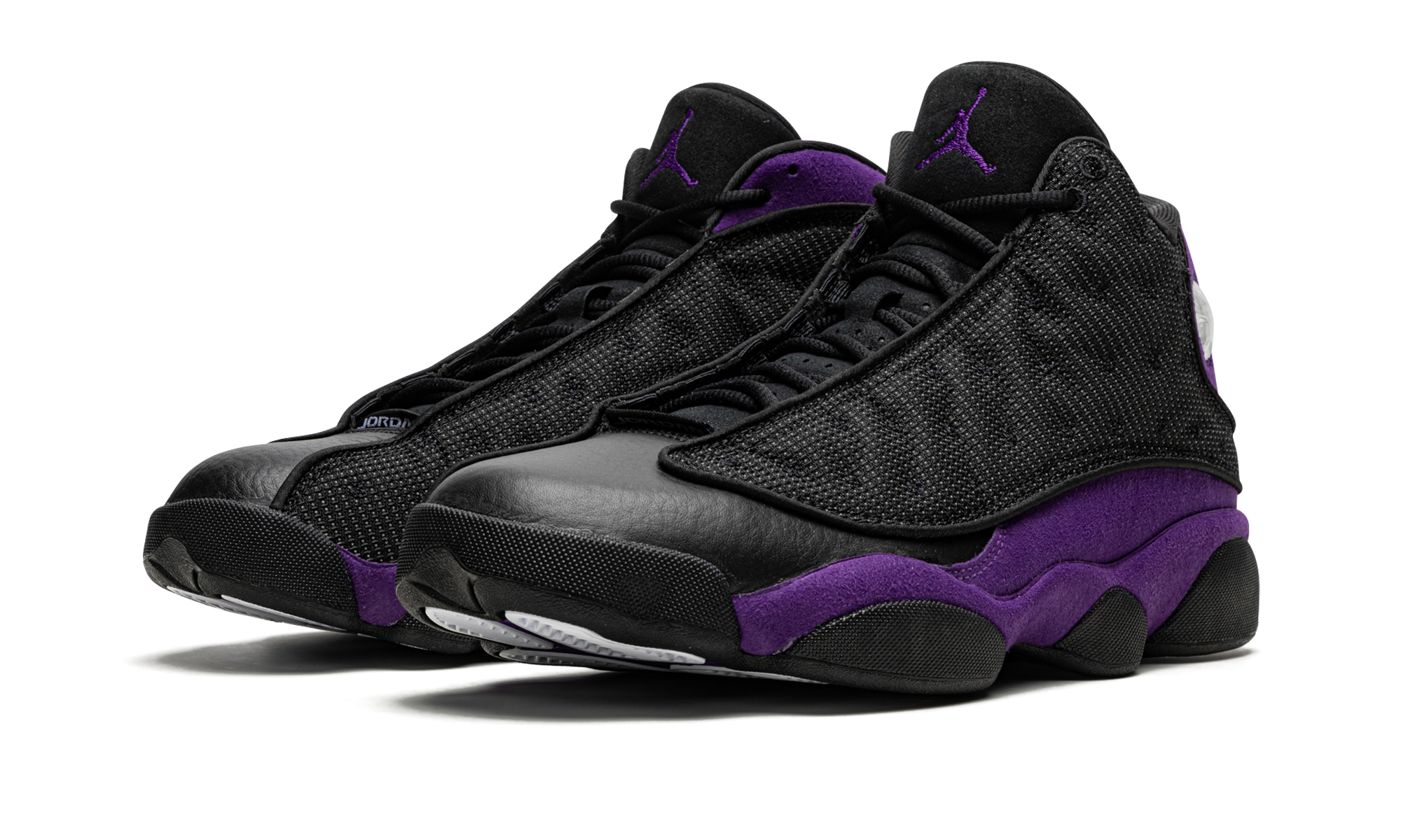 jordan 13 retro court purple+DJ5982-015+diagnol left view