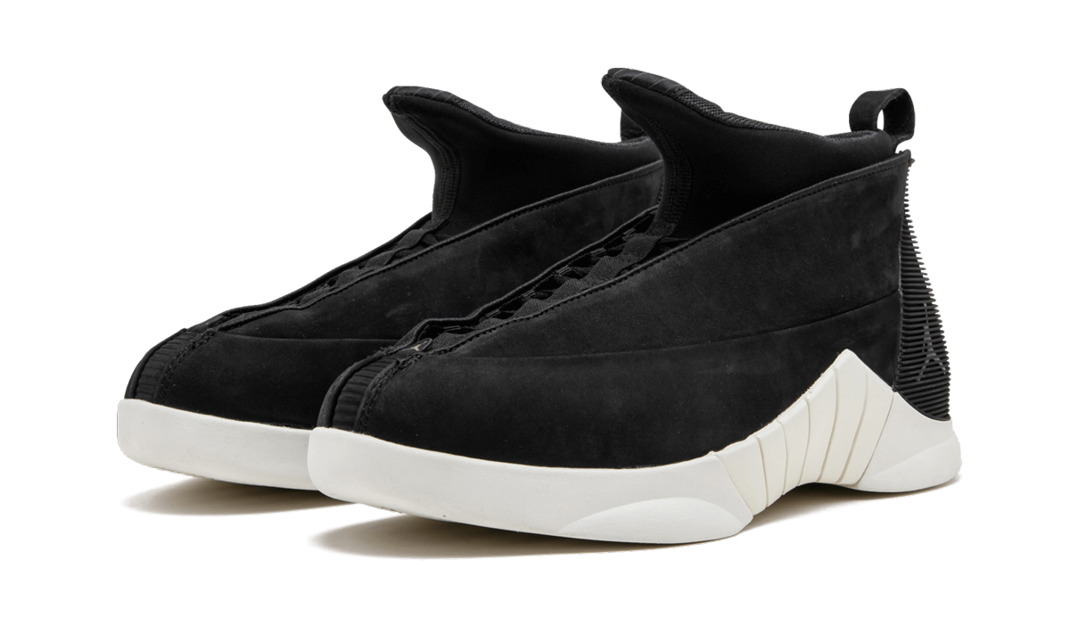 jordan 15 retro psny black suede+921194-011+diagnol left view