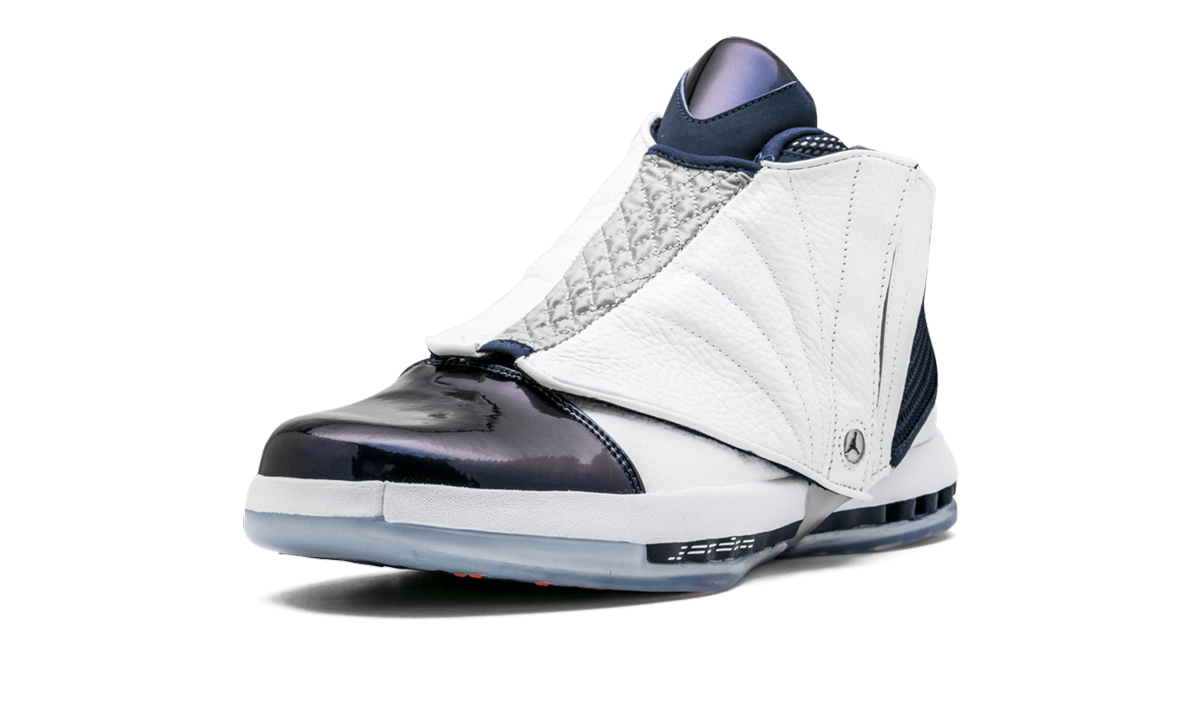 jordan 16 retro midnight navy 2016+683075-106+diagnol right behind view