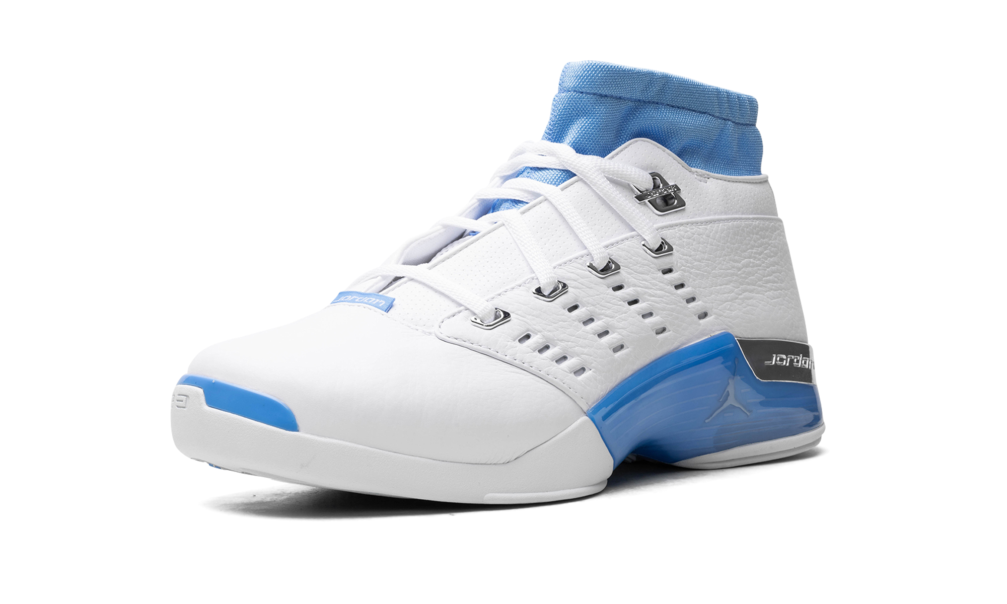 jordan 17 retro low sp university blue 2024+FJ0395-101+diagnol right behind view