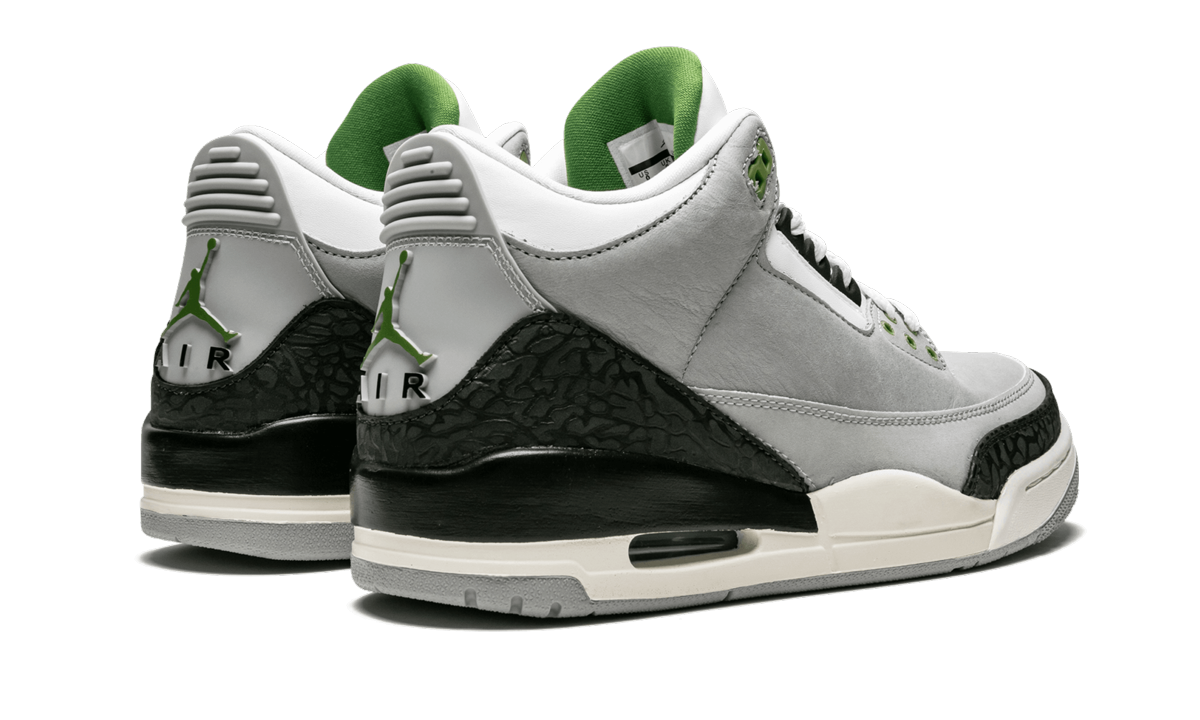 jordan 3 retro chlorophyll+136064-006+diagnol right behind view