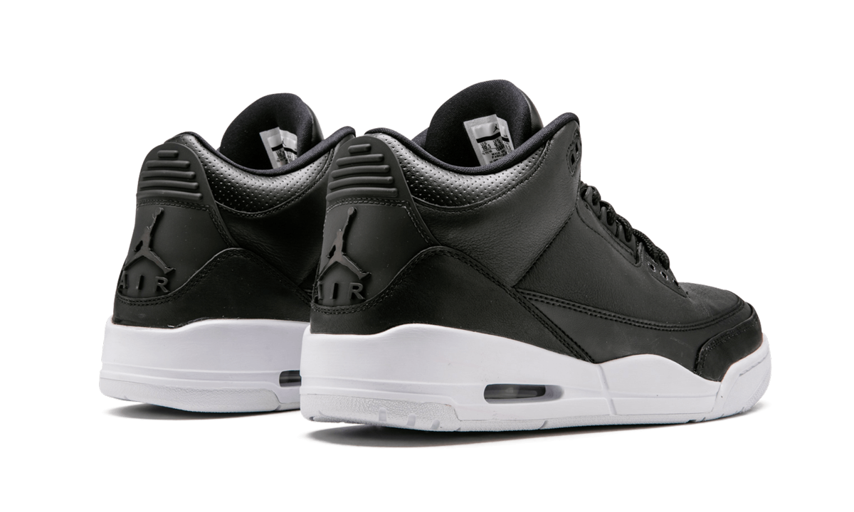jordan 3 retro cyber monday 2016+136064-020+diagnol right behind view