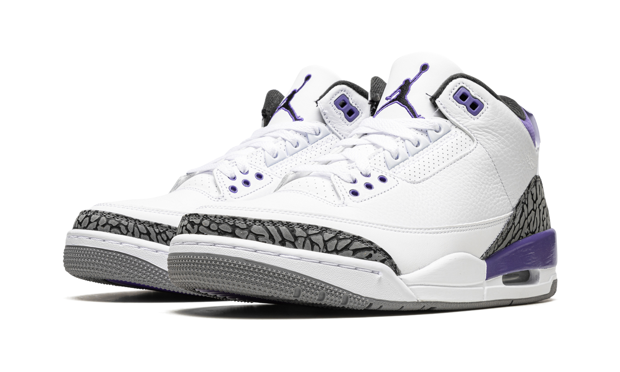 jordan 3 retro dark iris+CT8532-105+diagnol left view