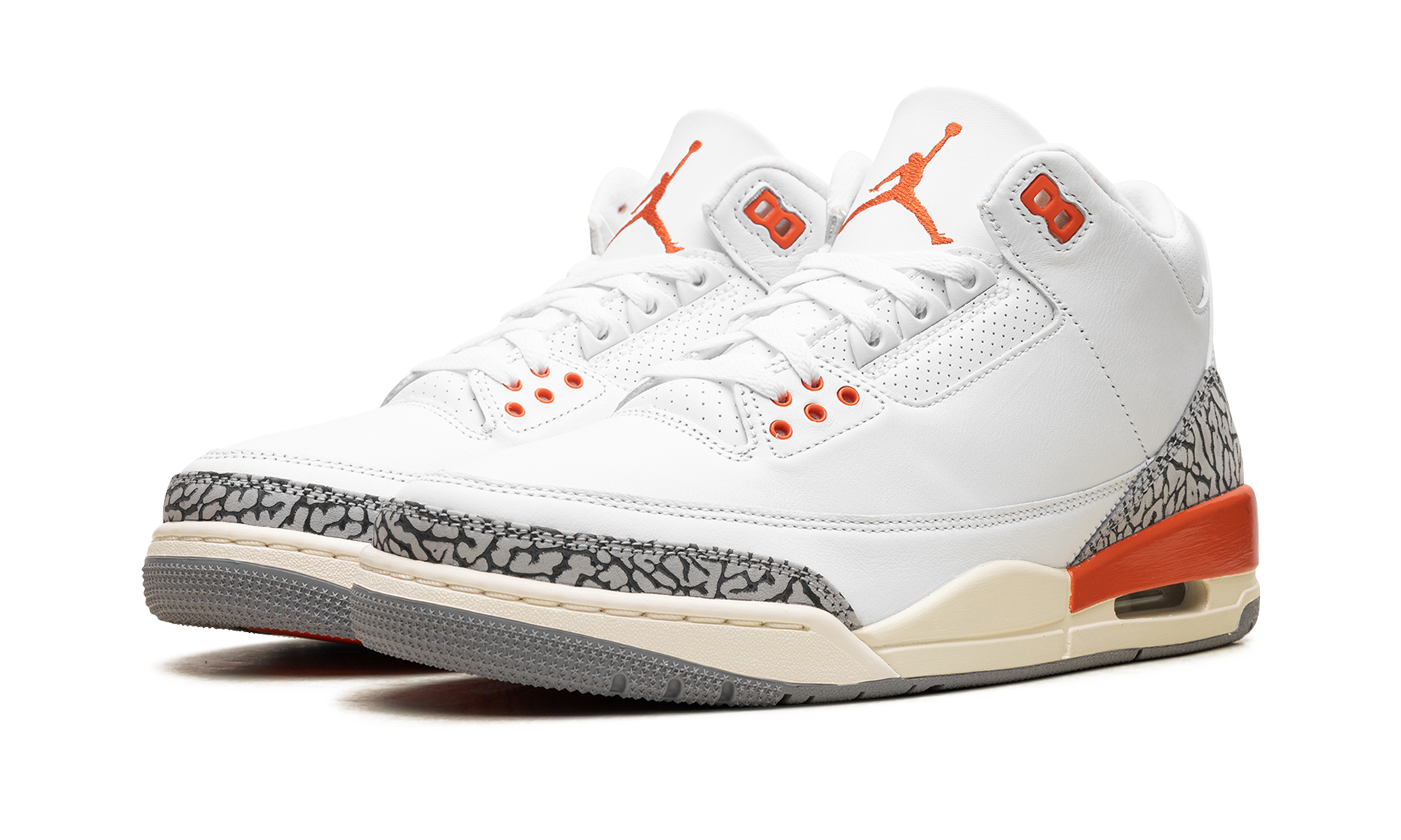 jordan 3 retro georgia peach women s+CK9246-121+diagnol left view