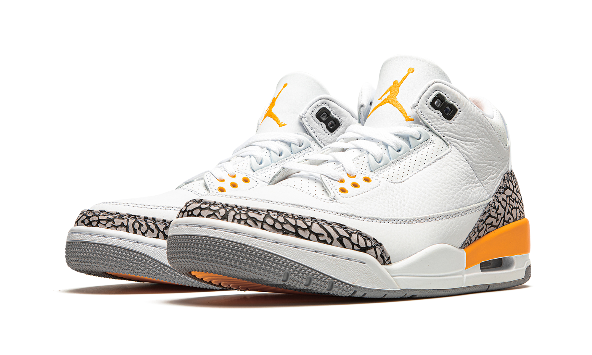 jordan 3 retro laser orange women s+CK9246-108+diagnol left view