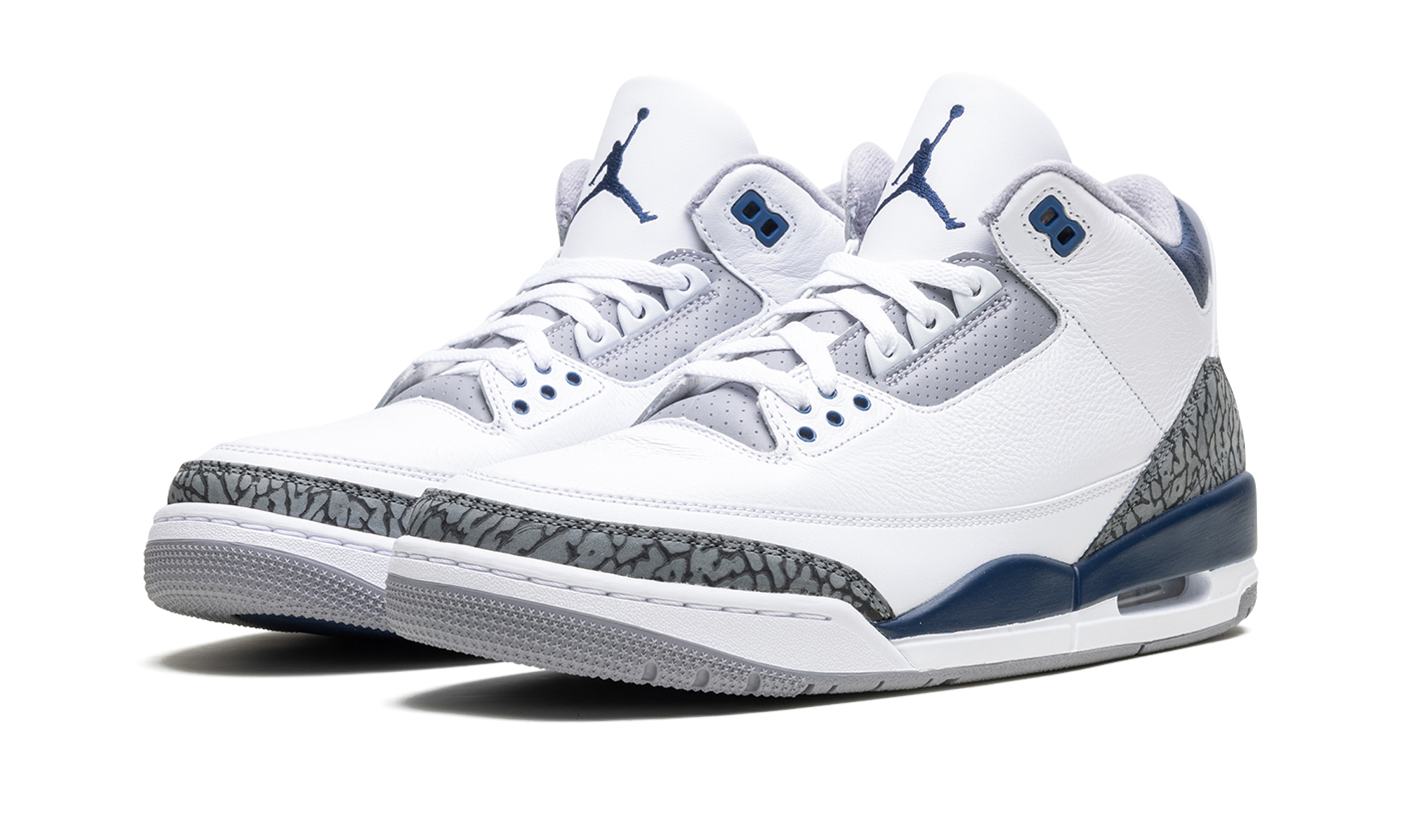 jordan 3 retro midnight navy+CT8532-140+diagnol left view