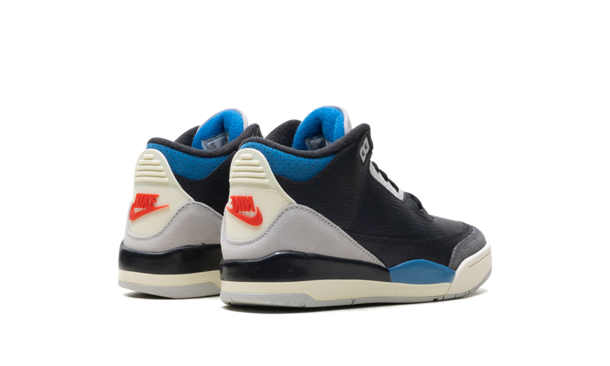 jordan 3 retro og rare air ps+IB8969-004+diagnol right behind view