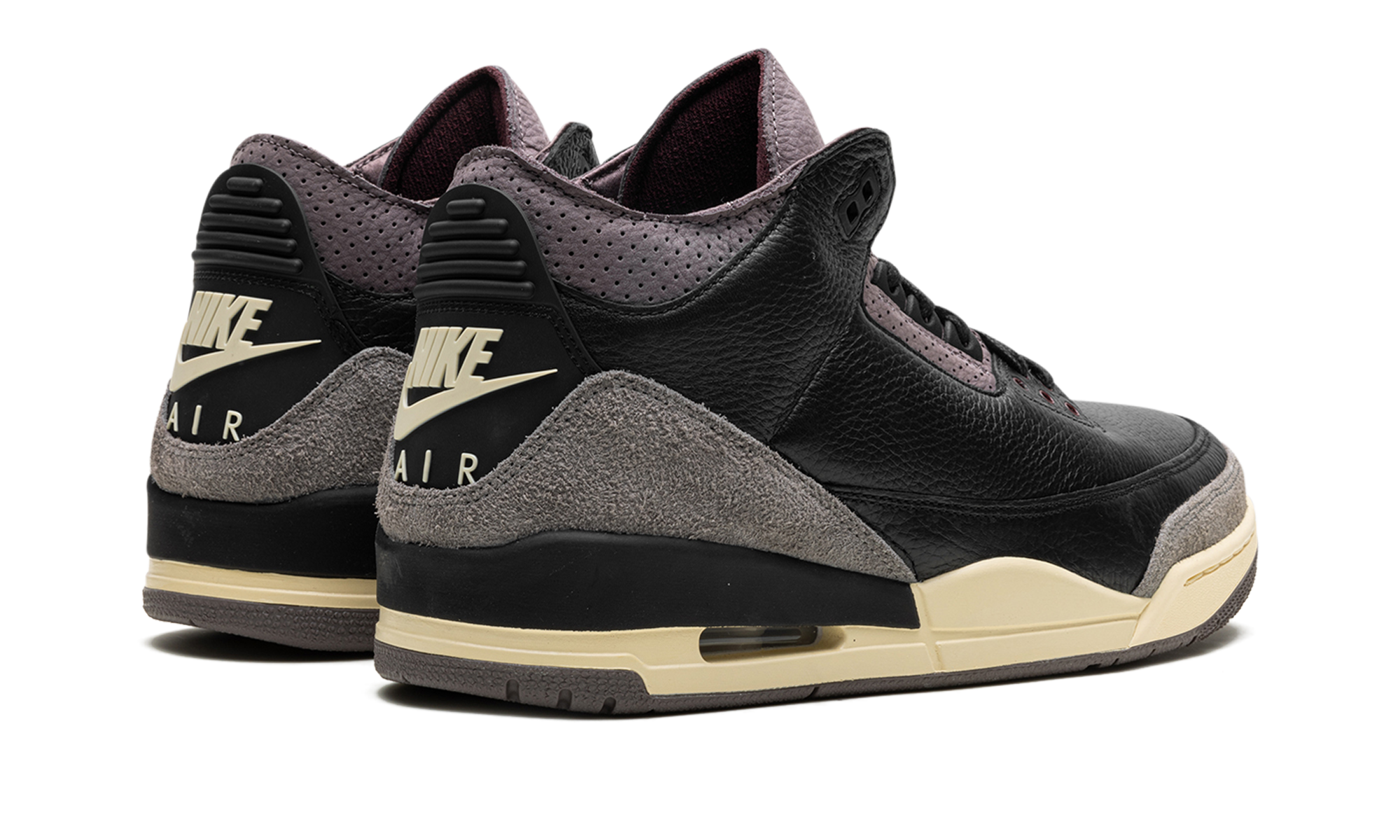 jordan 3 retro og sp a ma maniere while you were sleeping women s+FZ4811-001+diagnol right behind view