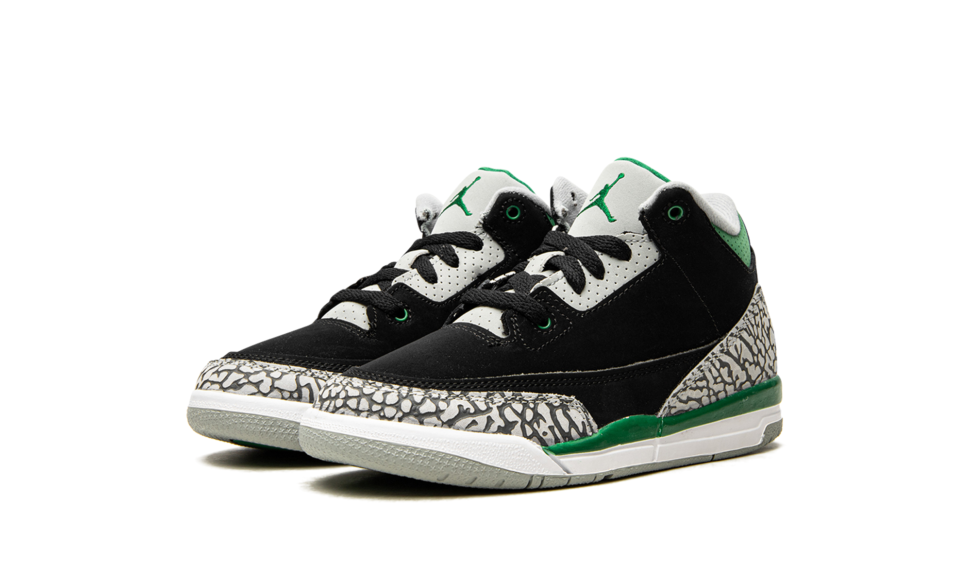jordan 3 retro pine green ps+429487-030+diagnol left view
