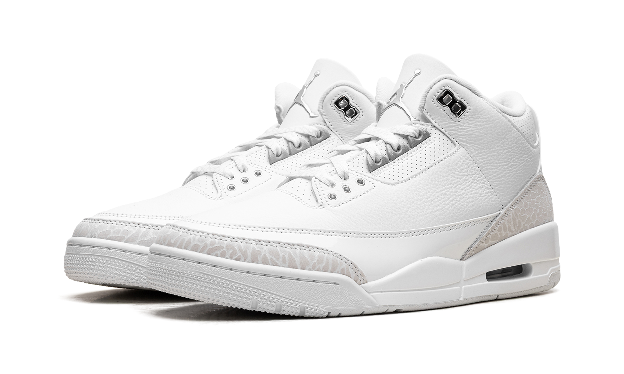 jordan 3 retro pure money 2025+CT8532-111+diagnol left view