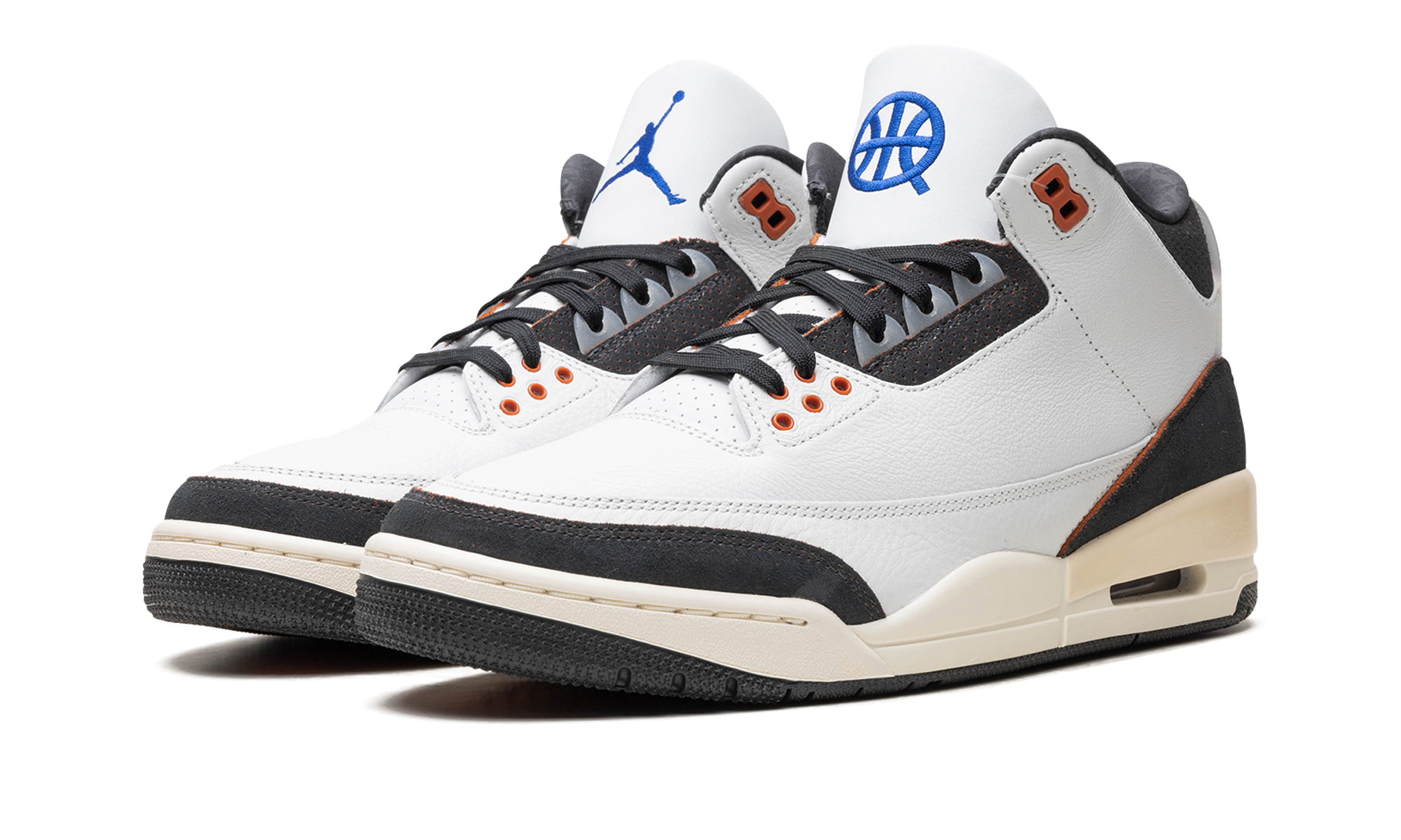 jordan 3 retro quai 54 2024+FZ5649-100+diagnol left view