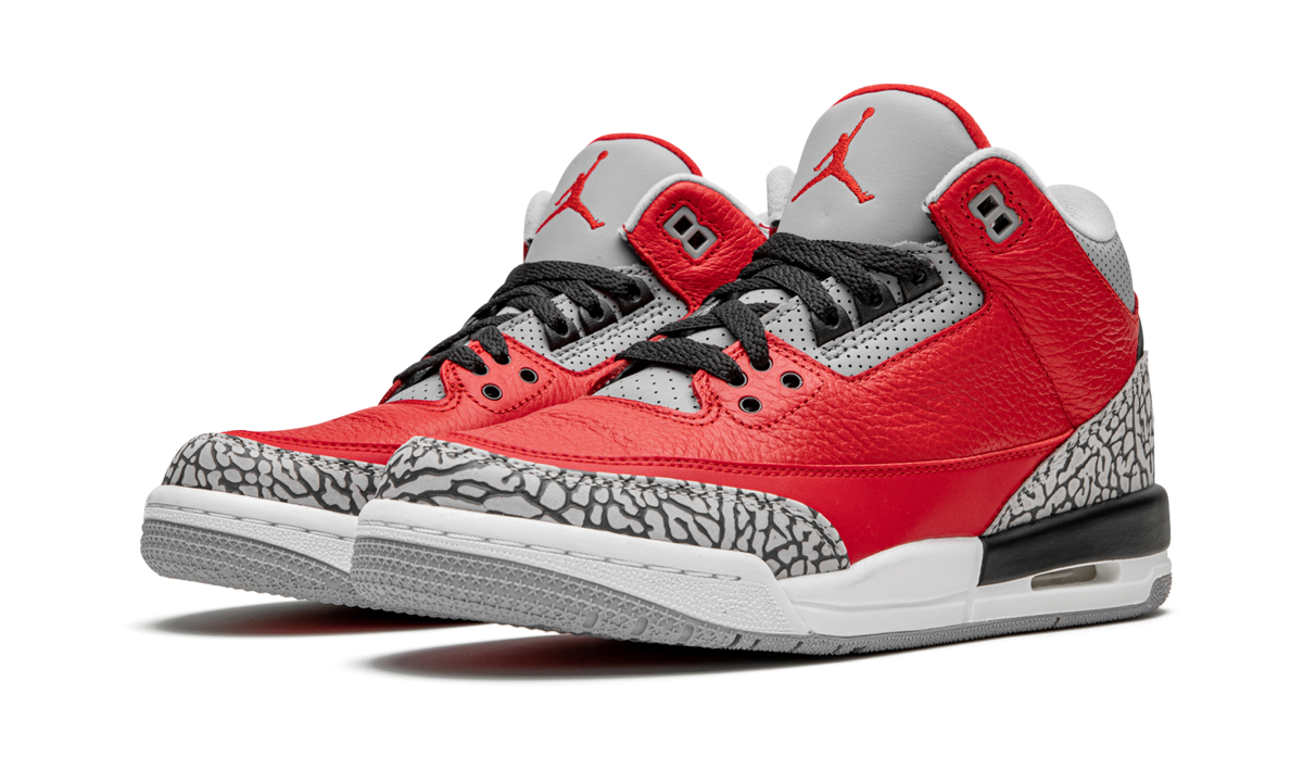 jordan 3 retro se fire red gs+CQ0488-600+diagnol left view