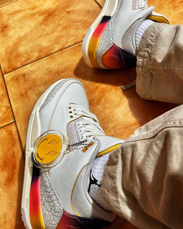 Jordan 3 Retro SP J Balvin Medellín Sunset, Lifestyle View 1, SKU FN0344-901