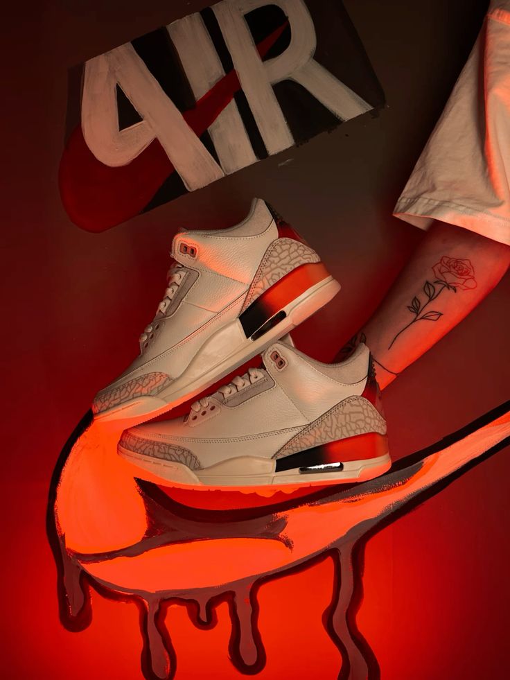 Jordan 3 Retro SP J Balvin Medellín Sunset, Lifestyle View 2, SKU FN0344-901