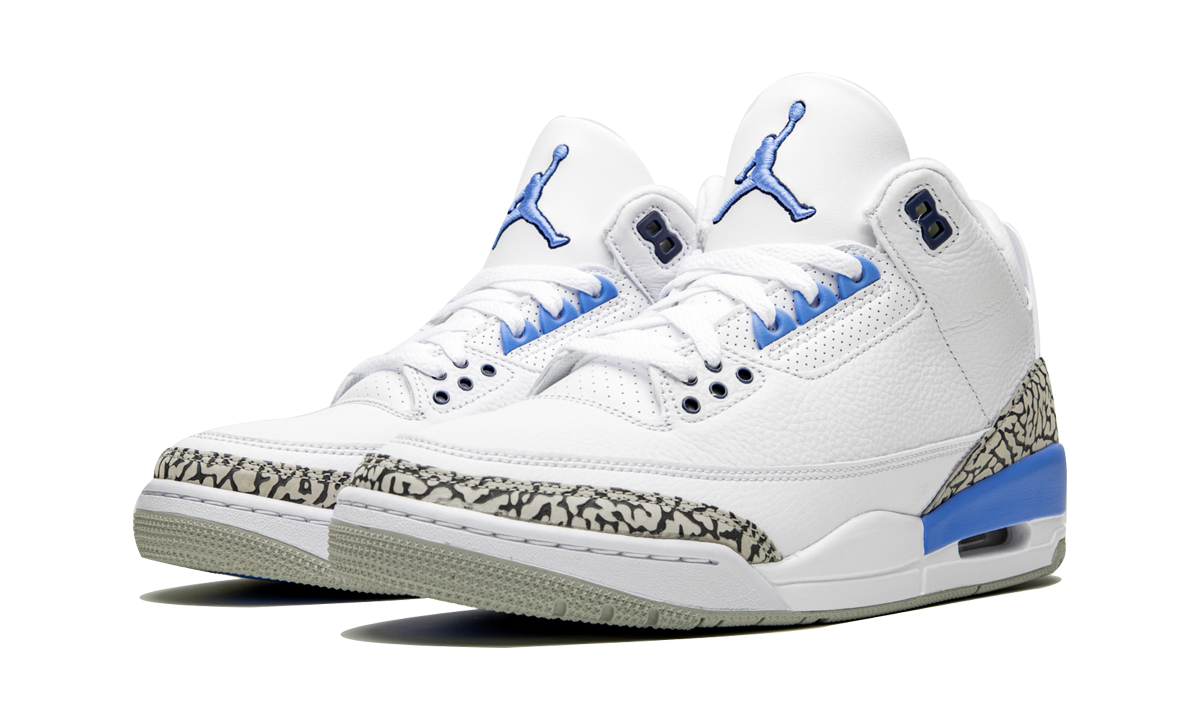 jordan 3 retro unc 2020+CT8532-104+diagnol left view
