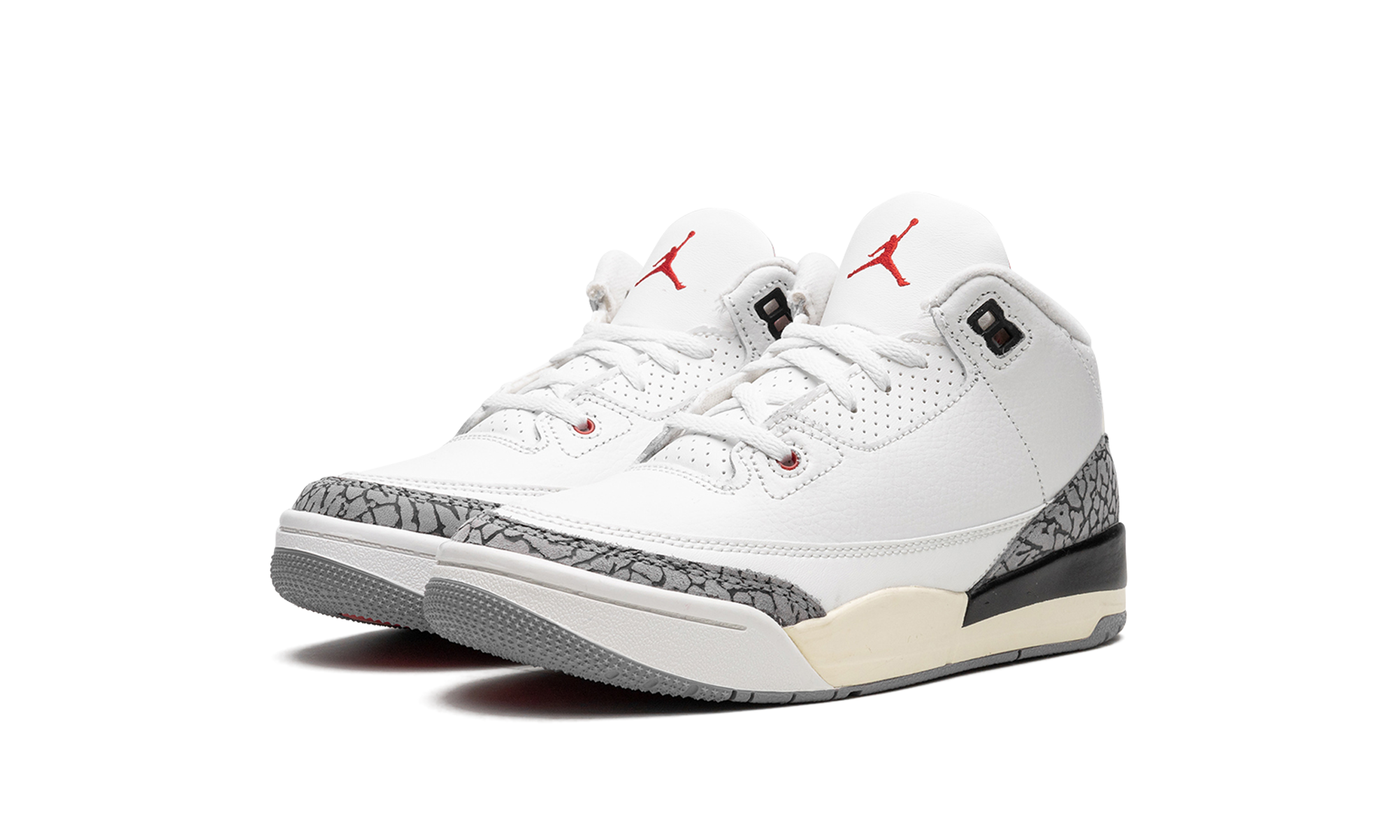 jordan 3 retro white cement reimagined ps+DM0966-100+diagnol left view